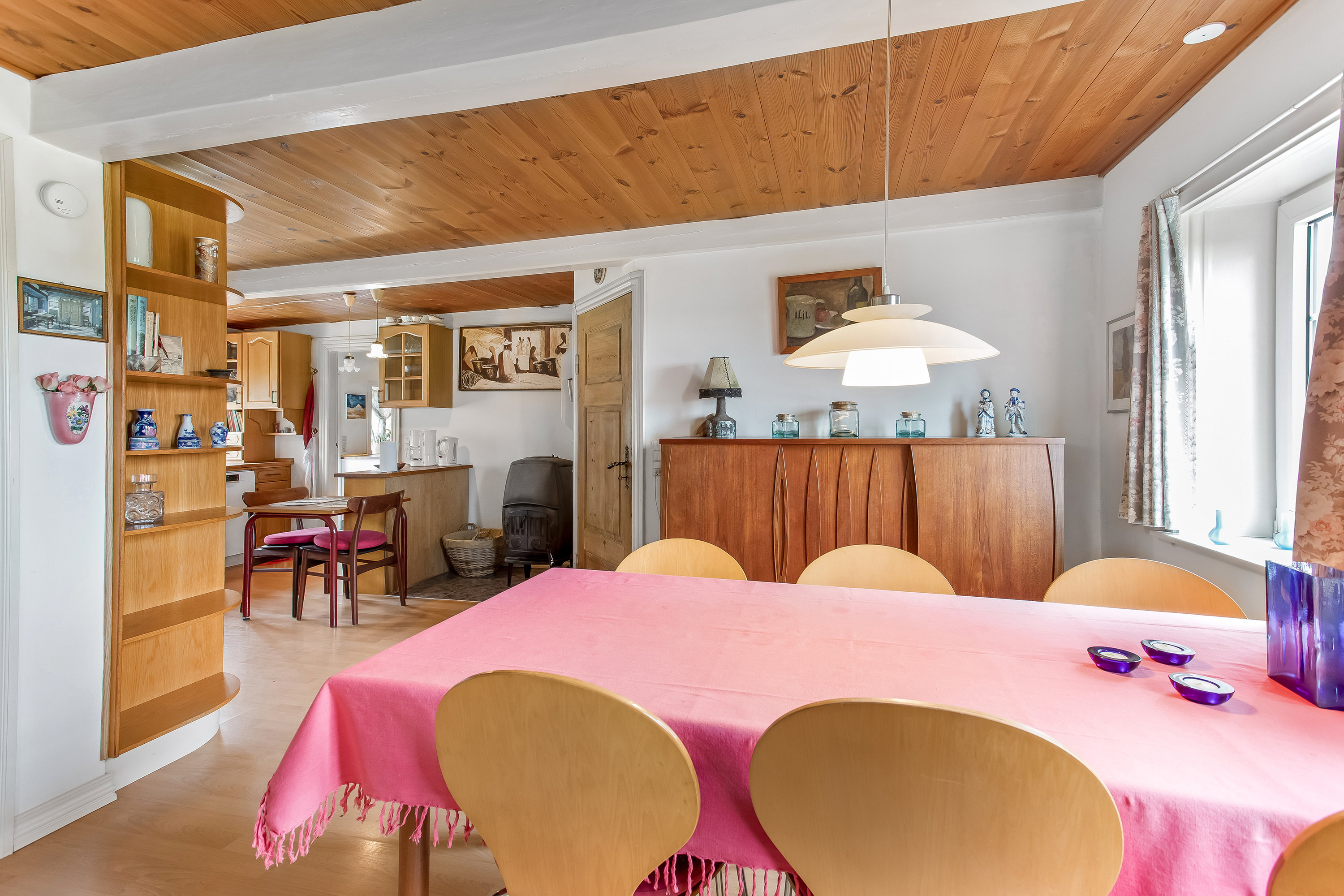 Fremhævet stue billede i fuldskærmstilstand. Billede af Søndervej 8, Emmerlev, 6280 Højer