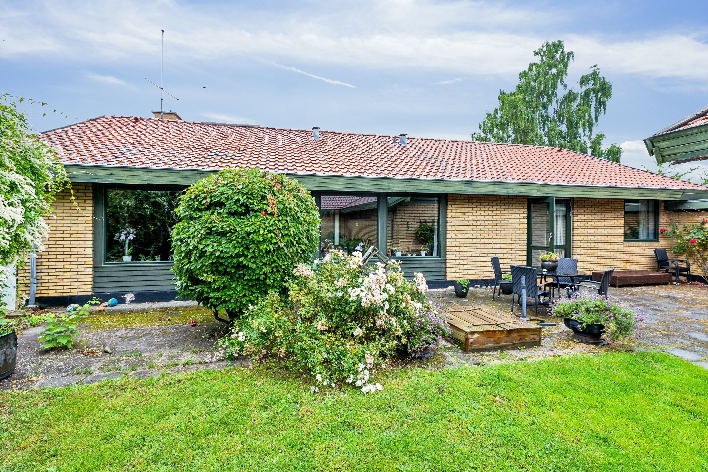 Fremhævet ejendom 1 billede i fuldskærmstilstand. Billede af Baldersbækvej 43, 2635 Ishøj