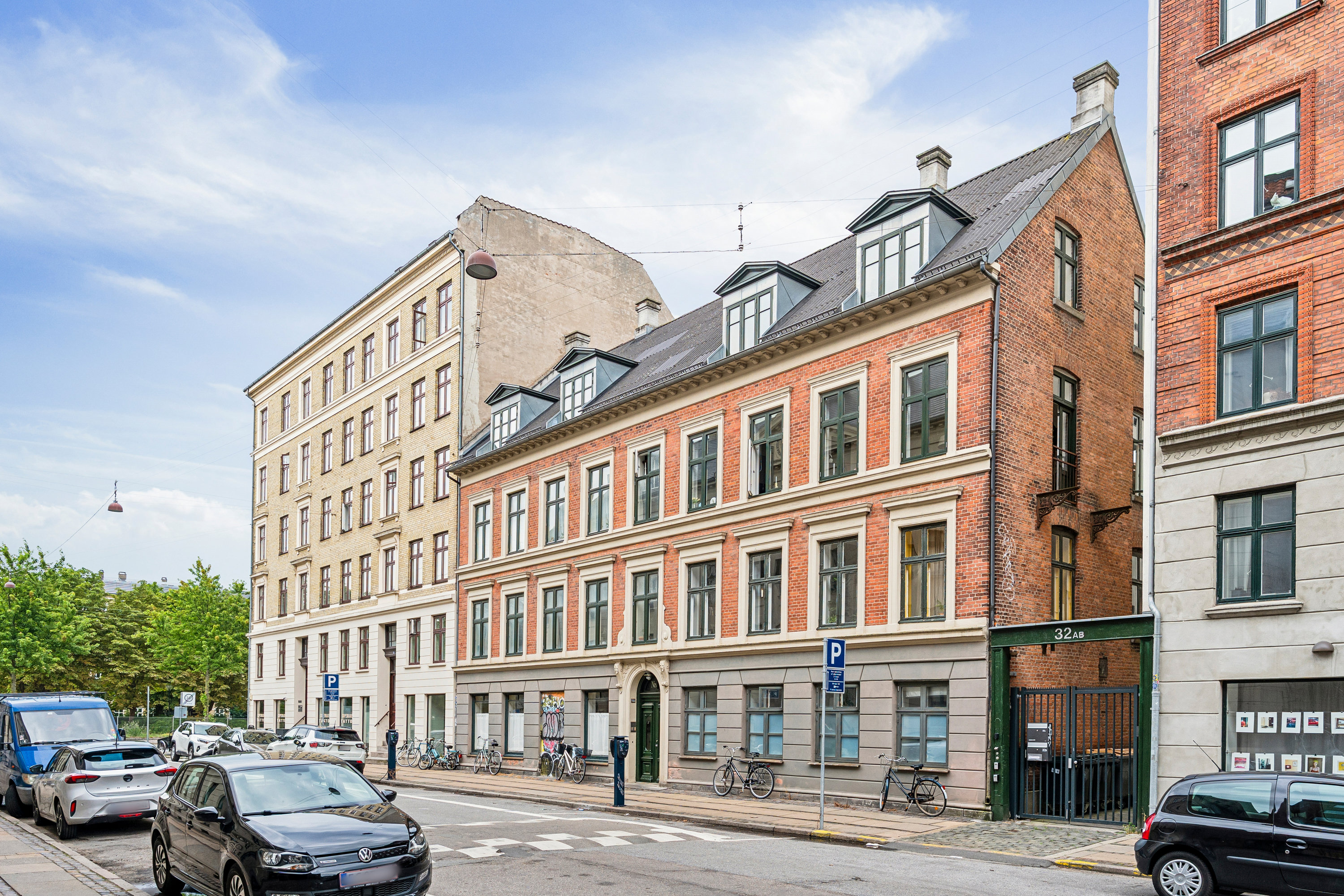 Fremhævet ejendom 1 billede i fuldskærmstilstand. Billede af Ryesgade 32, 2. th., 2200 København N