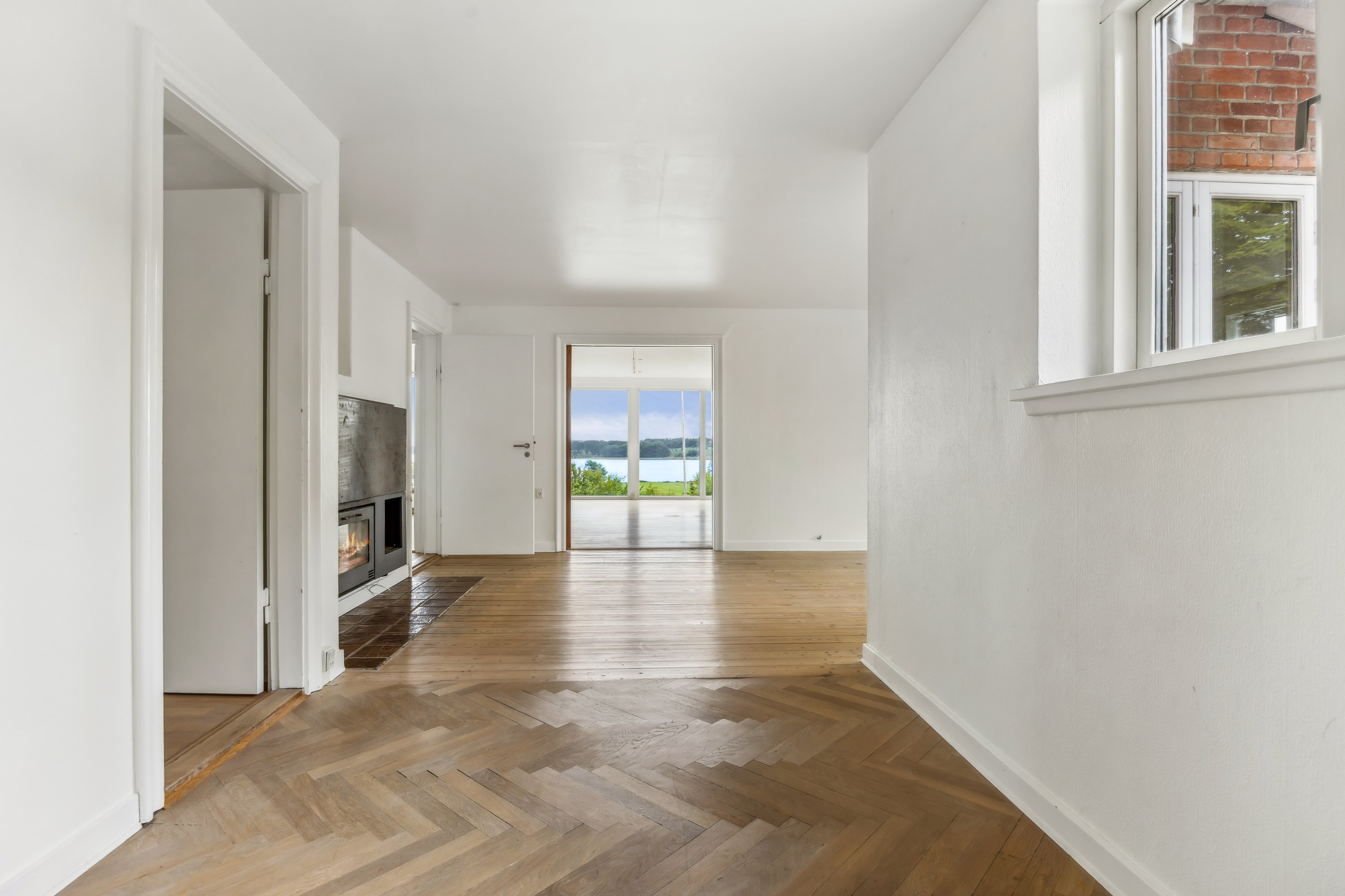 Fremhævet stue billede i fuldskærmstilstand. Billede af Pejtersborgvej 16, 9560 Hadsund