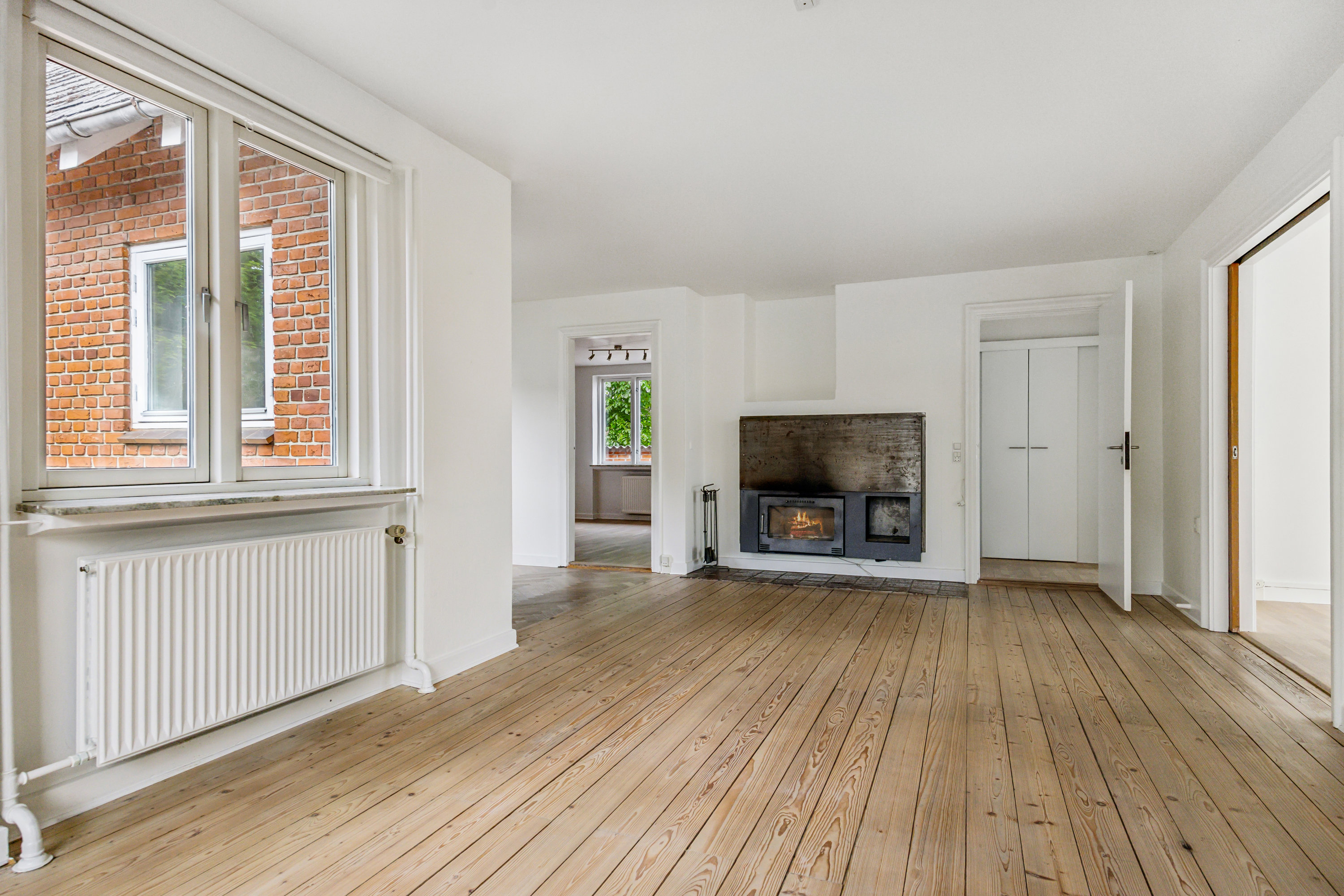 Fremhævet stue billede i fuldskærmstilstand. Billede af Pejtersborgvej 16, 9560 Hadsund