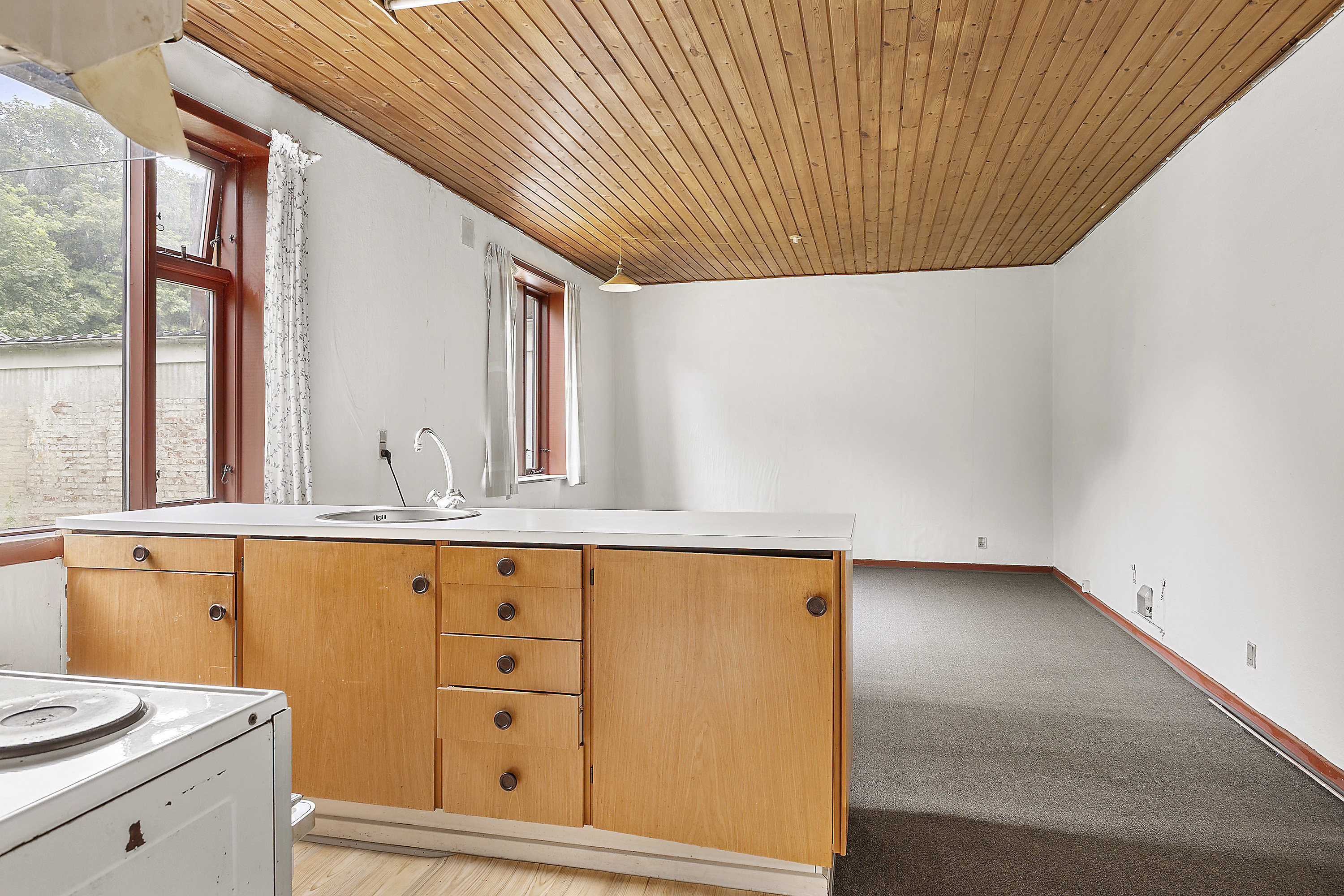 Fremhævet køkken/stue billede i fuldskærmstilstand. Billede af Søndergade 21, 6670 Holsted