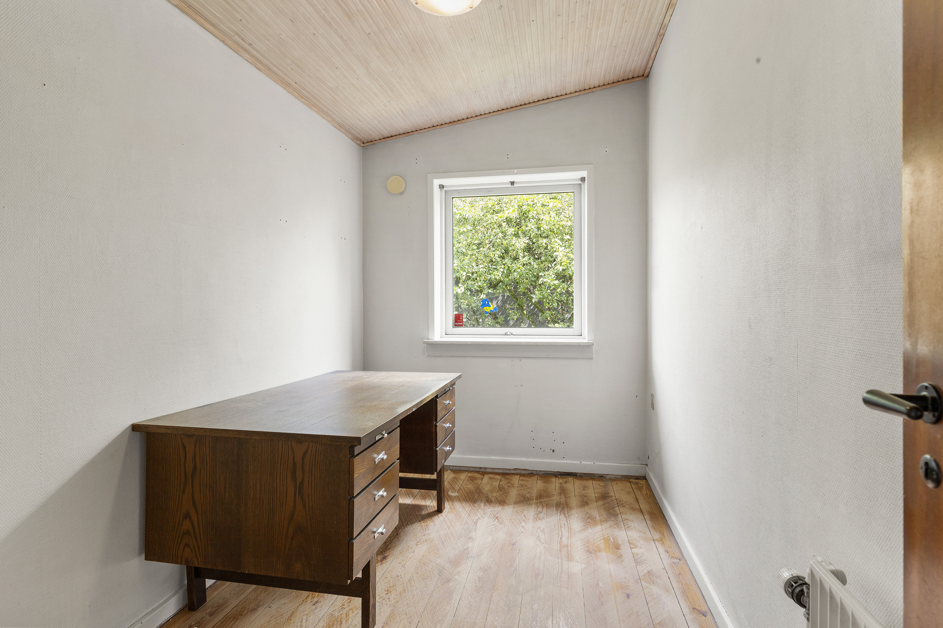 Fremhævet værelse billede i fuldskærmstilstand. Billede af Rønnevej 2, 9620 Aalestrup