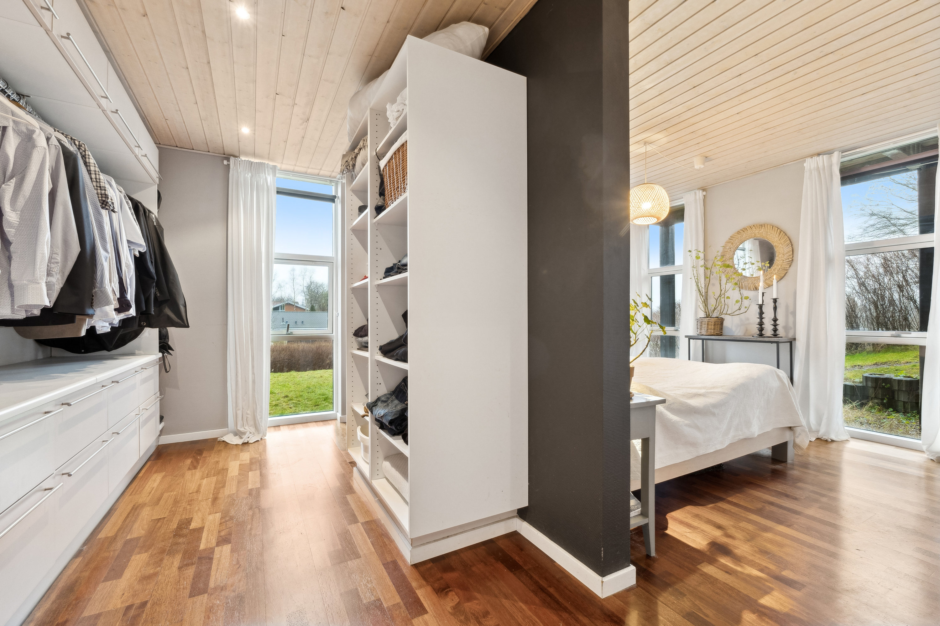 Fremhævet  billede i fuldskærmstilstand. Billede af Kælkebakkevej 3, Gjessø, 8600 Silkeborg