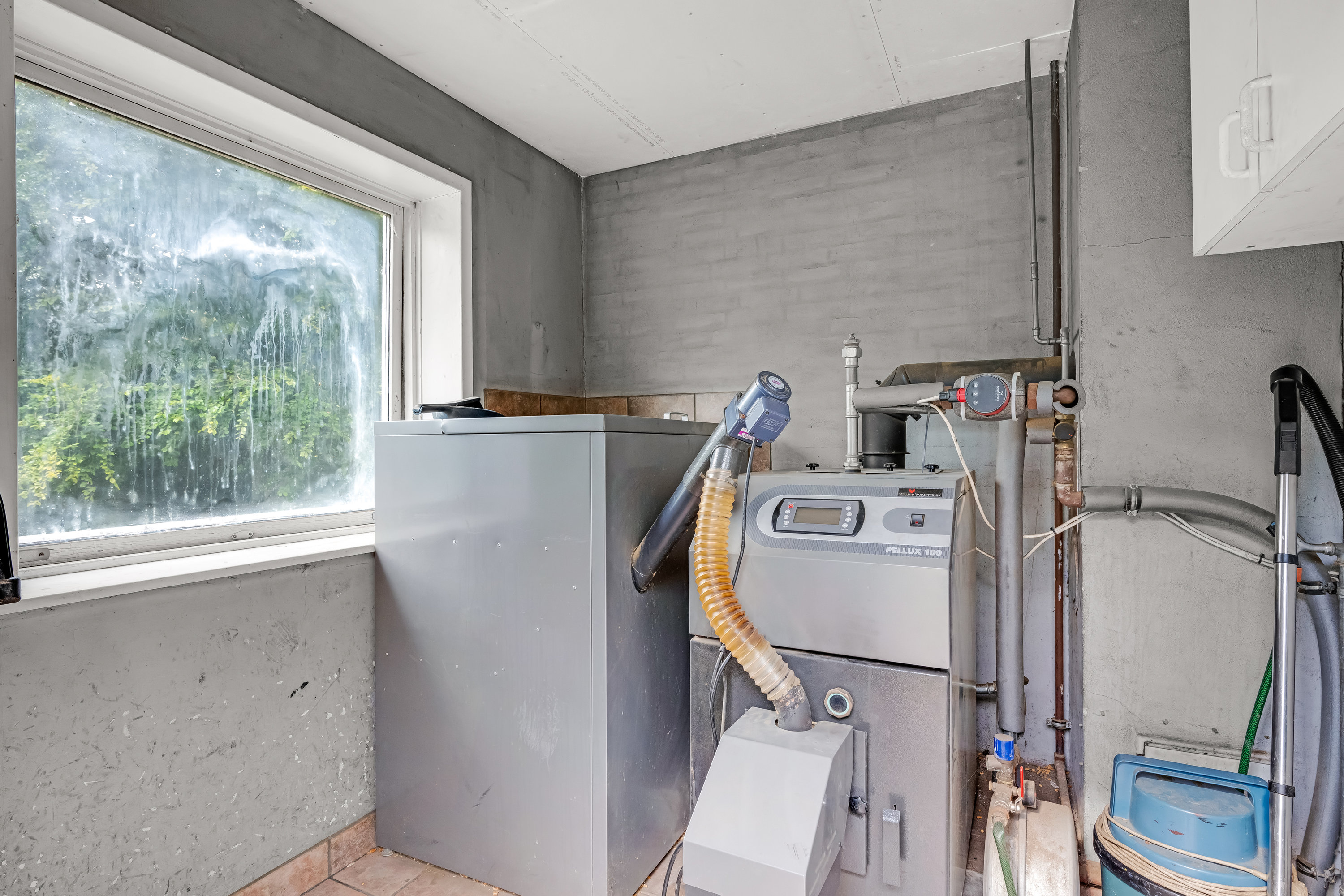 Fremhævet pille fyr  billede i fuldskærmstilstand. Billede af Østergårdevej 5, Foersum, 6880 Tarm