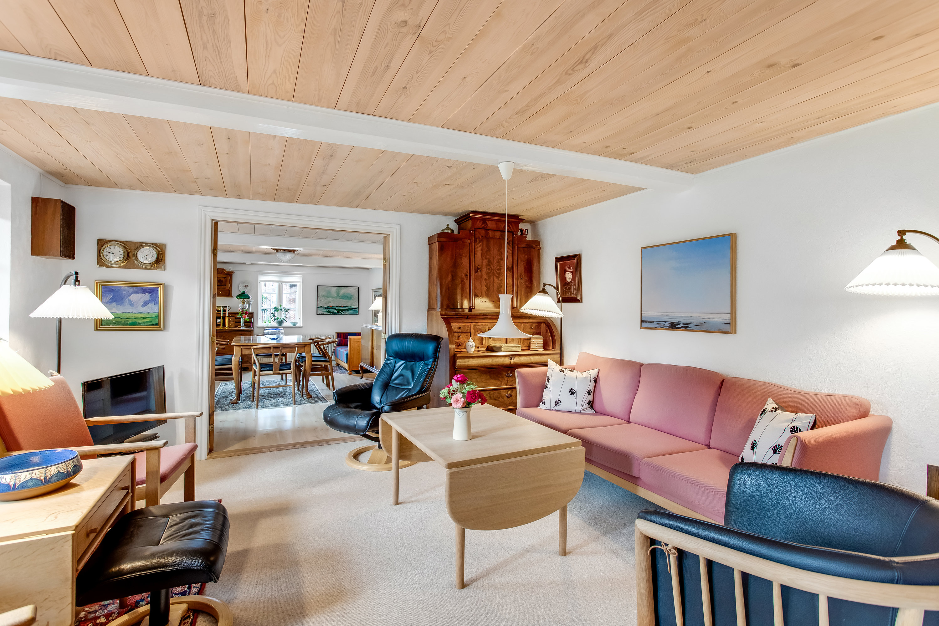 Fremhævet stue billede i fuldskærmstilstand. Billede af Rudbølvej 3, 6280 Højer