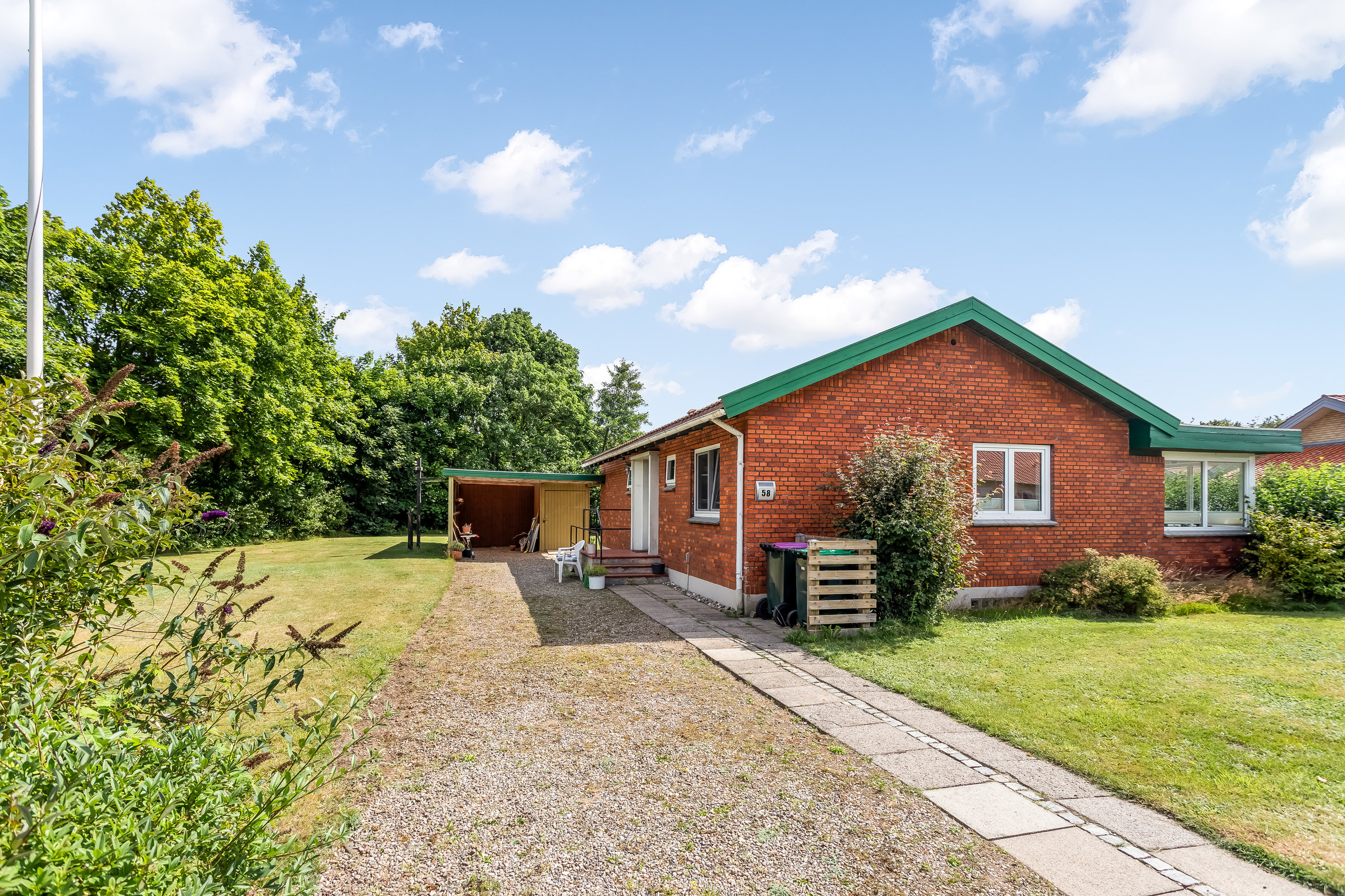 Fremhævet facade billede i fuldskærmstilstand. Billede af Rådhusstræde 58, 6240 Løgumkloster