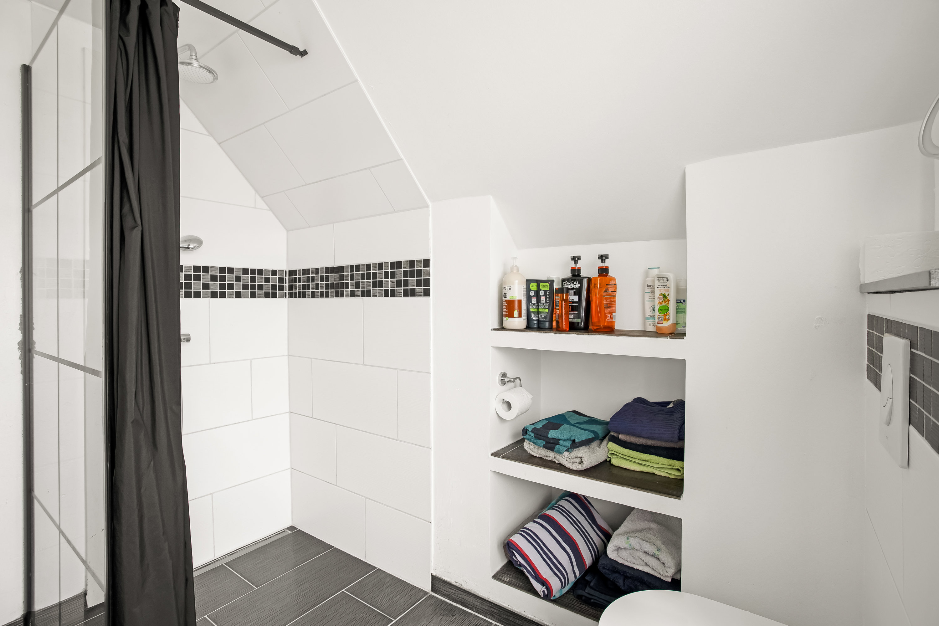 Fremhævet badeværelse billede i fuldskærmstilstand. Billede af Rådhusstræde 15, 6240 Løgumkloster