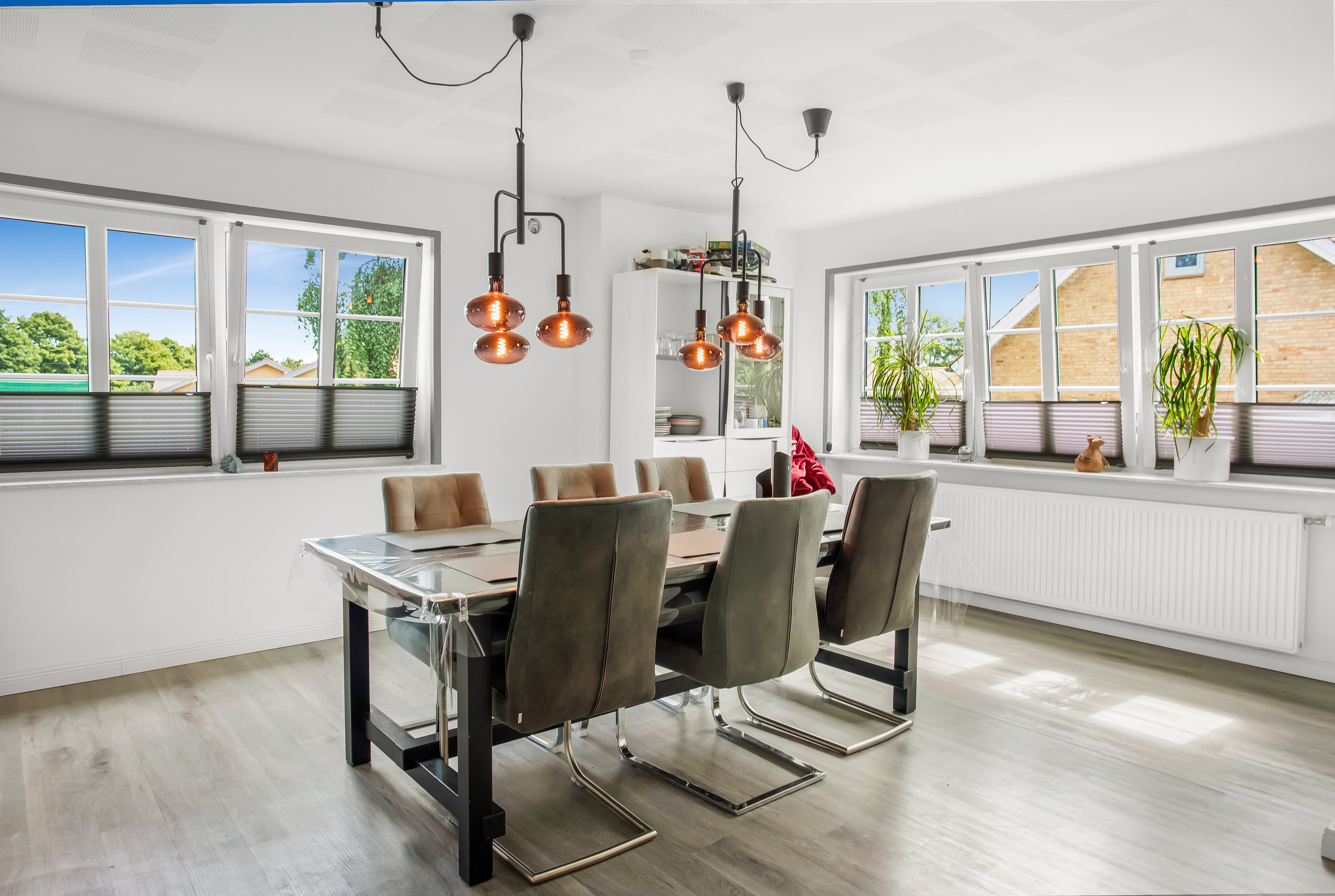 Fremhævet stue billede i fuldskærmstilstand. Billede af Rådhusstræde 15, 6240 Løgumkloster