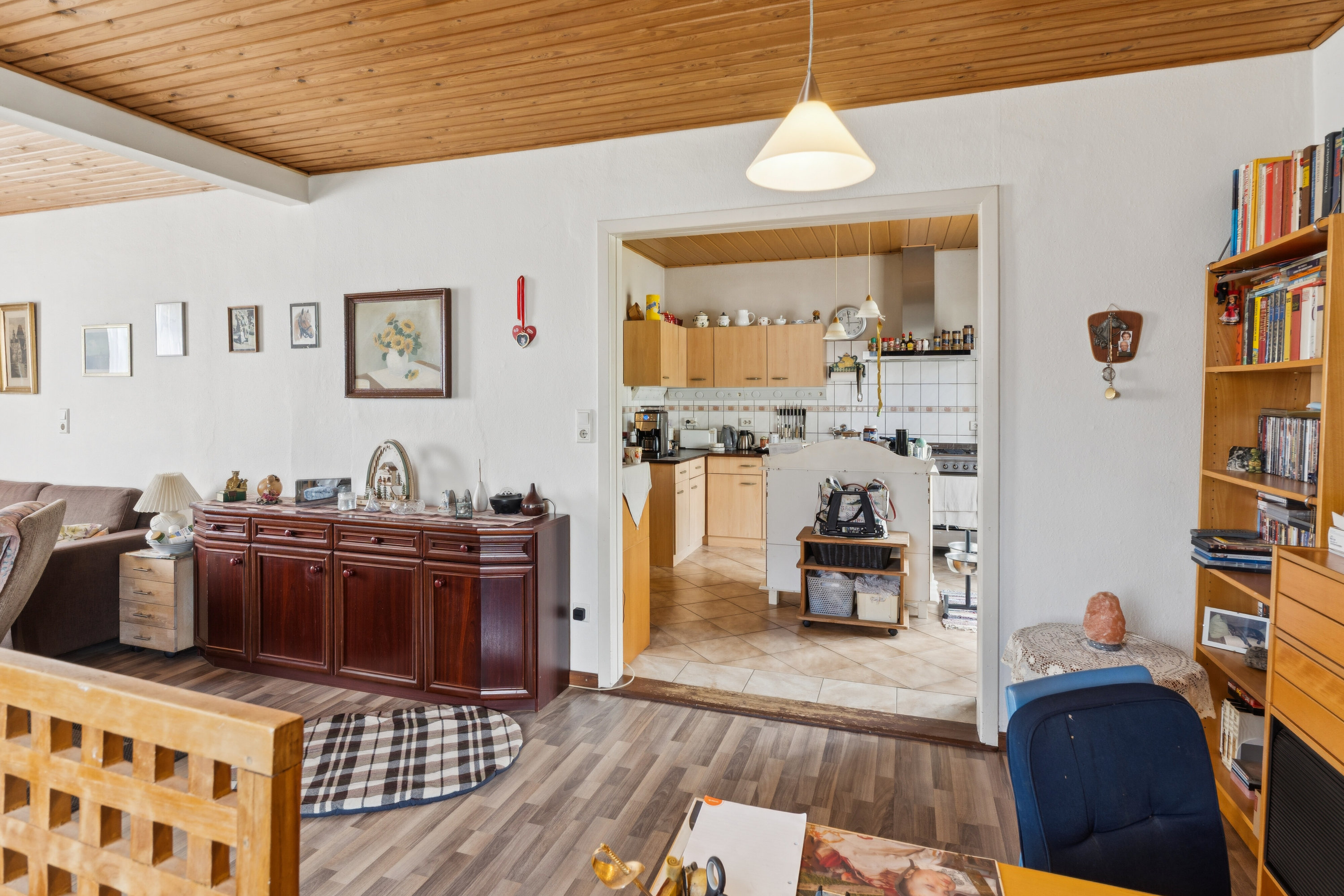 Fremhævet stue billede i fuldskærmstilstand. Billede af Hovedvejen 30A, 4733 Tappernøje