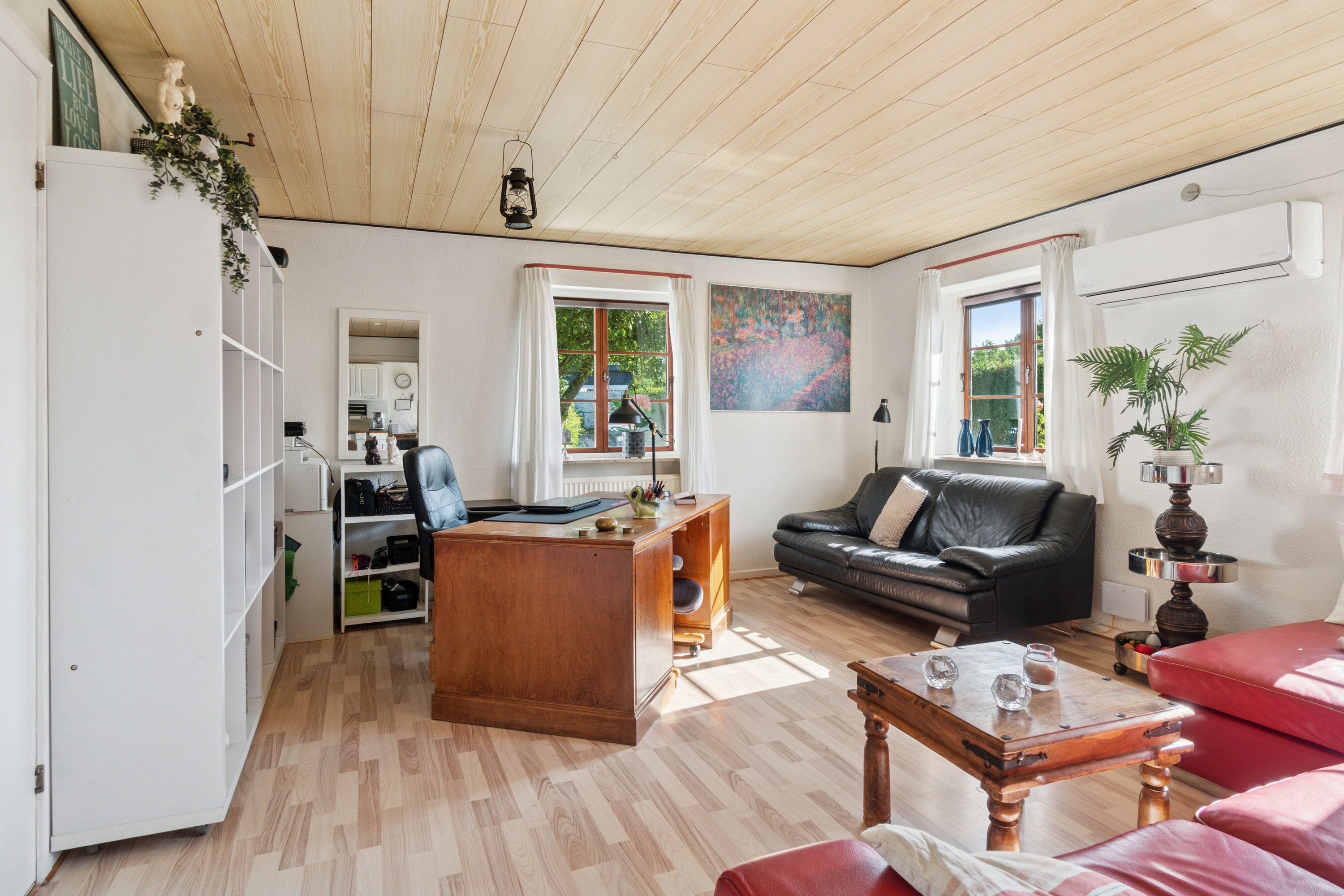 Fremhævet stue billede i fuldskærmstilstand. Billede af Ågerupvej 15, 4400 Kalundborg