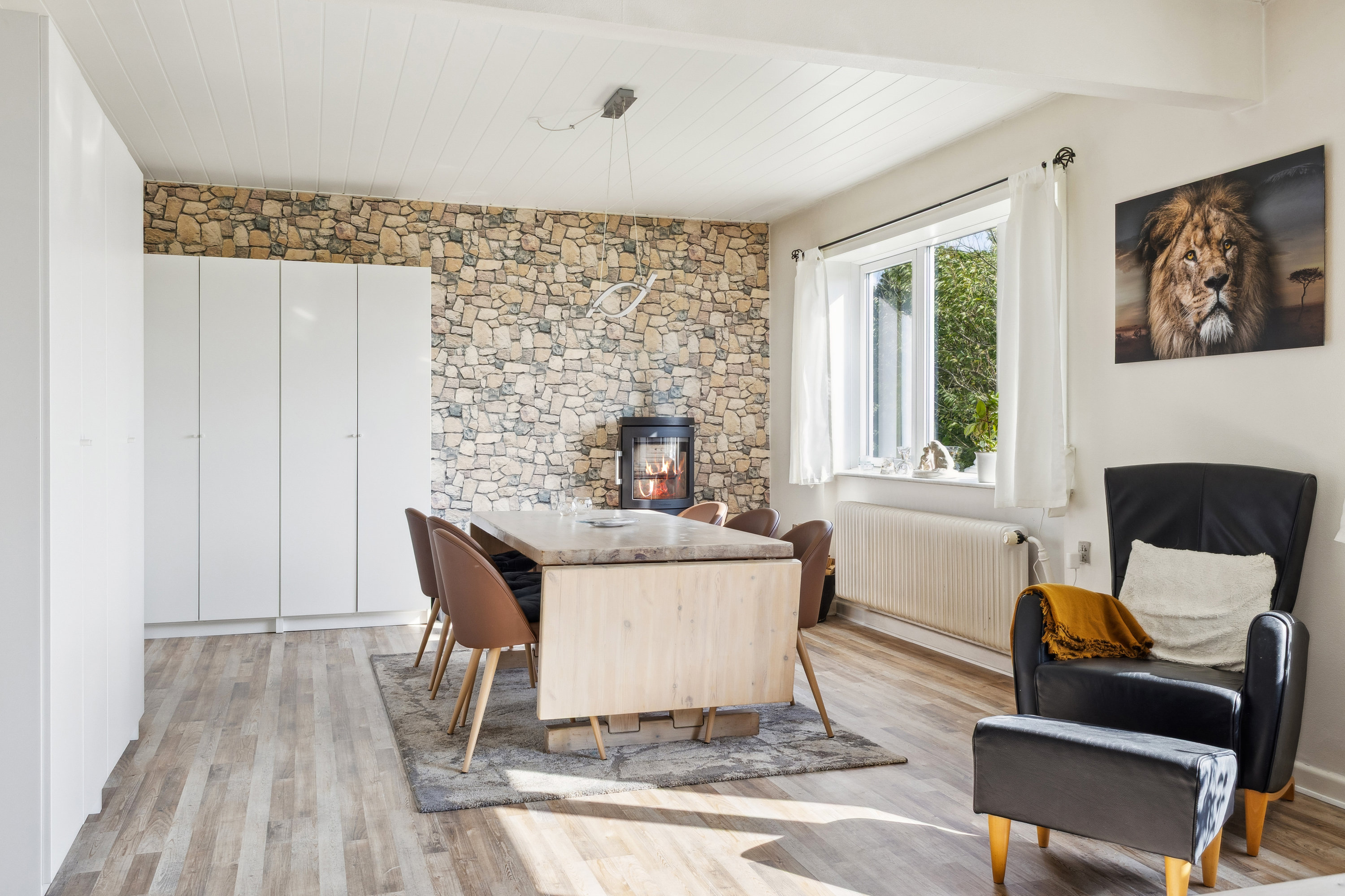 Fremhævet stue billede i fuldskærmstilstand. Billede af Aabenraavej 108, Ragebøl, 6400 Sønderborg