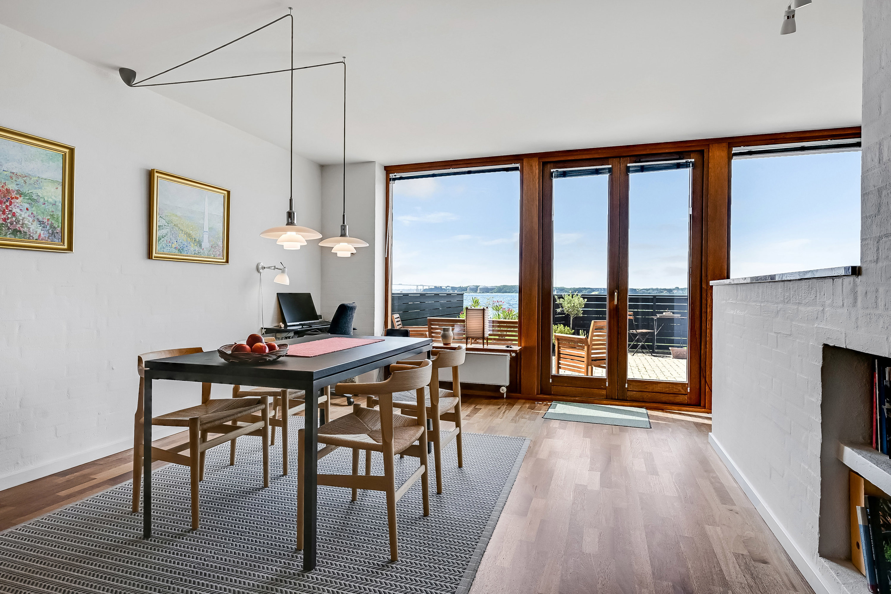 Fremhævet stue billede i fuldskærmstilstand. Billede af Ved Fyret 25, Strib, 5500 Middelfart