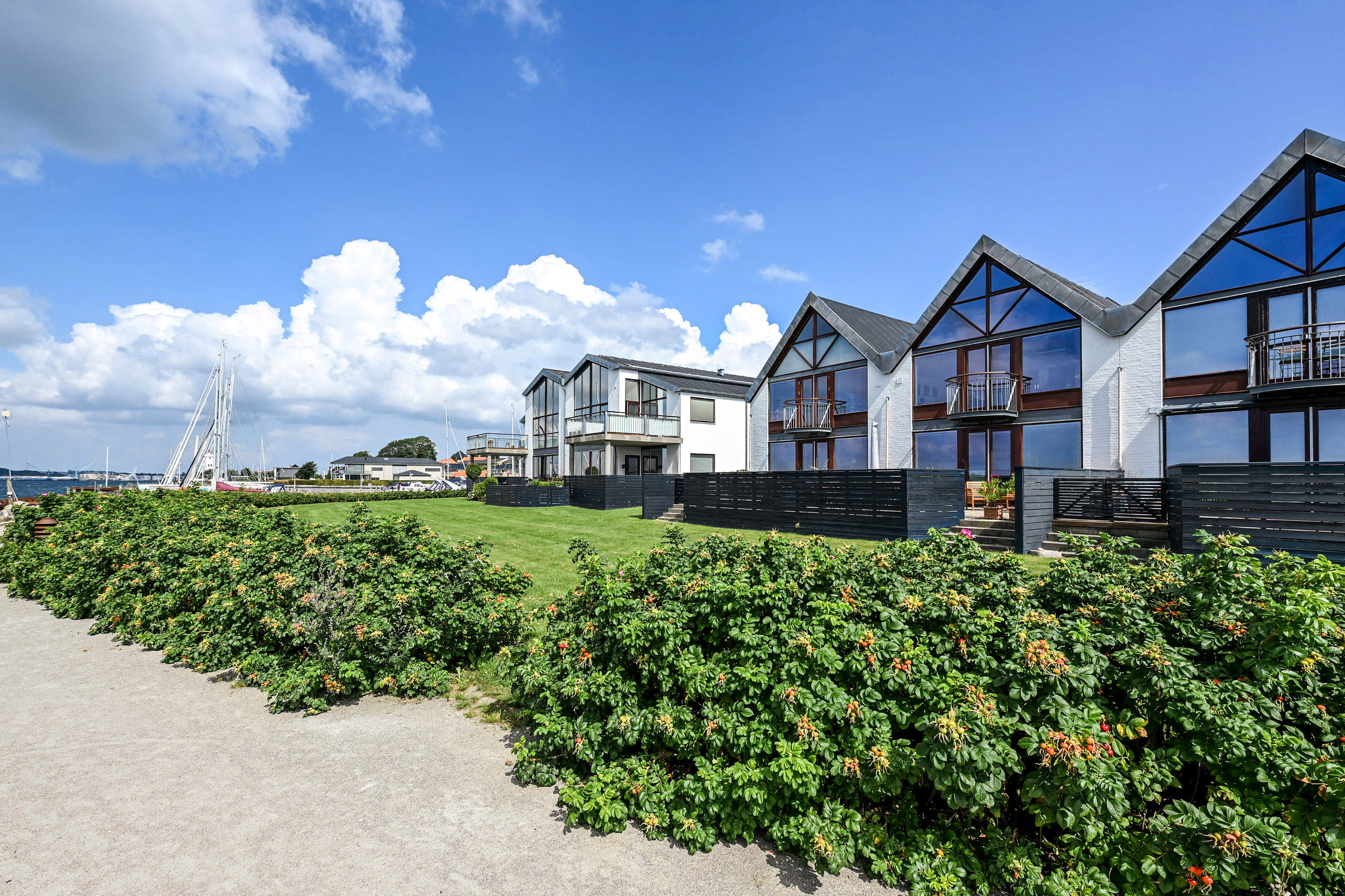 Fremhævet ejendommen billede i fuldskærmstilstand. Billede af Ved Fyret 25, Strib, 5500 Middelfart