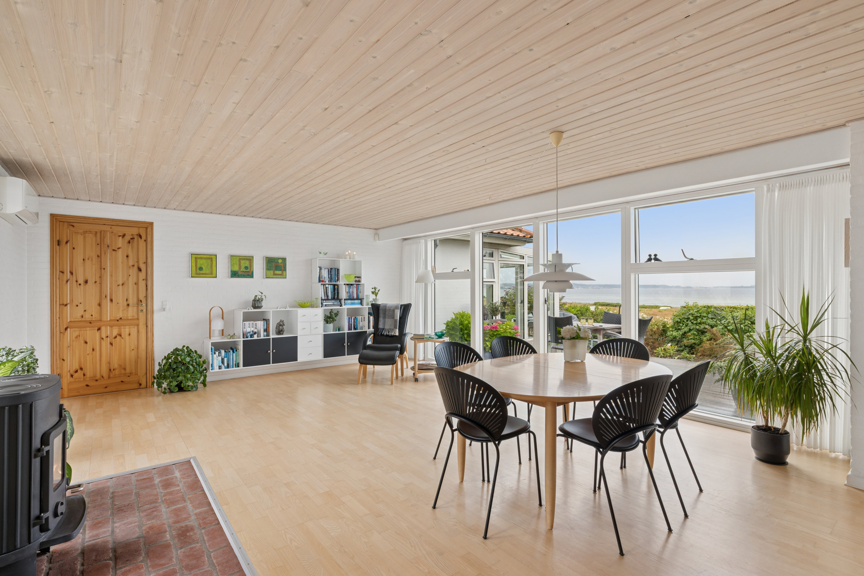 Fremhævet  billede i fuldskærmstilstand. Billede af Kystvejen 173, Egsmark Strand, 8400 Ebeltoft