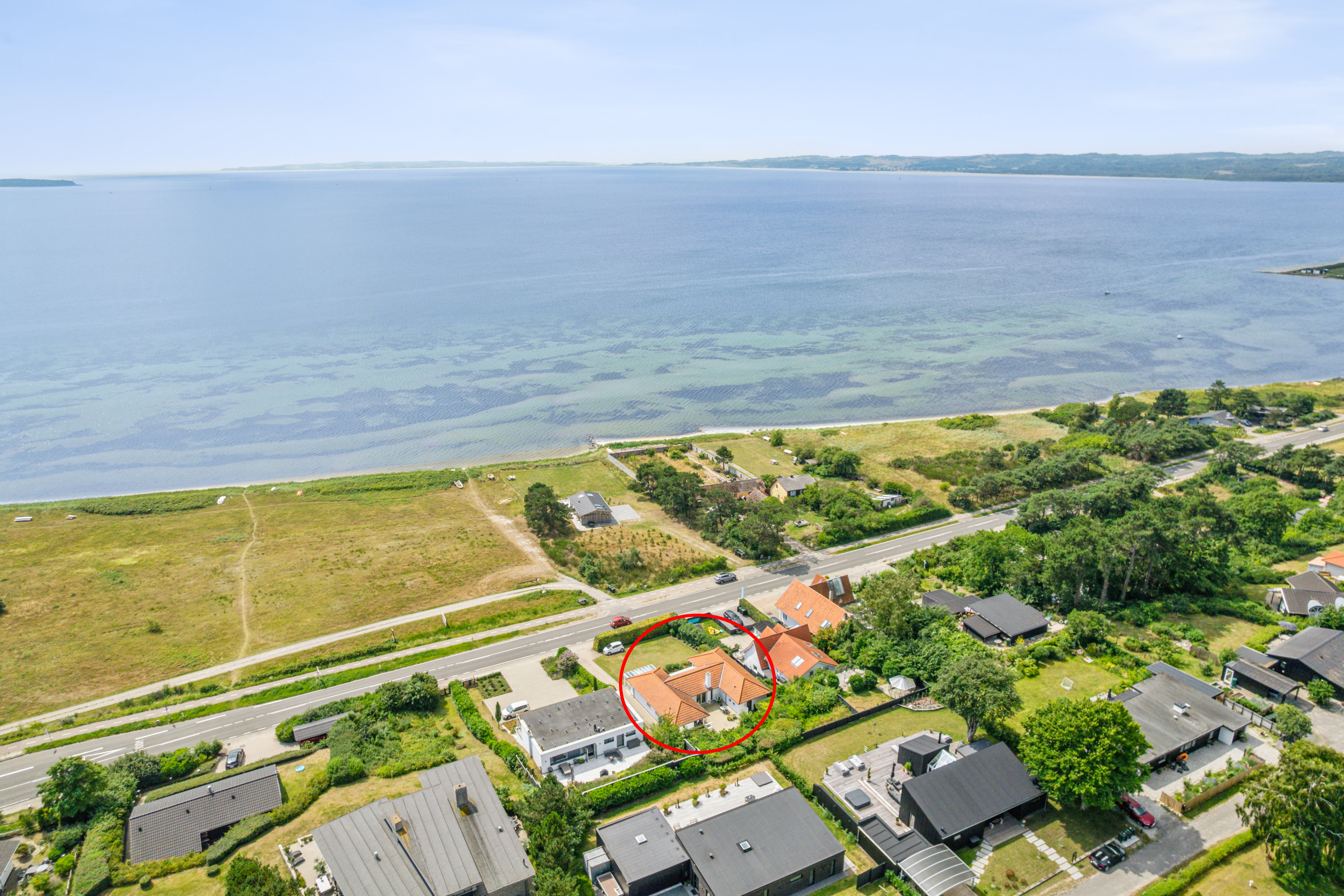 Miniaturebillede 1: . Billede af Kystvejen 173, Egsmark Strand, 8400 Ebeltoft