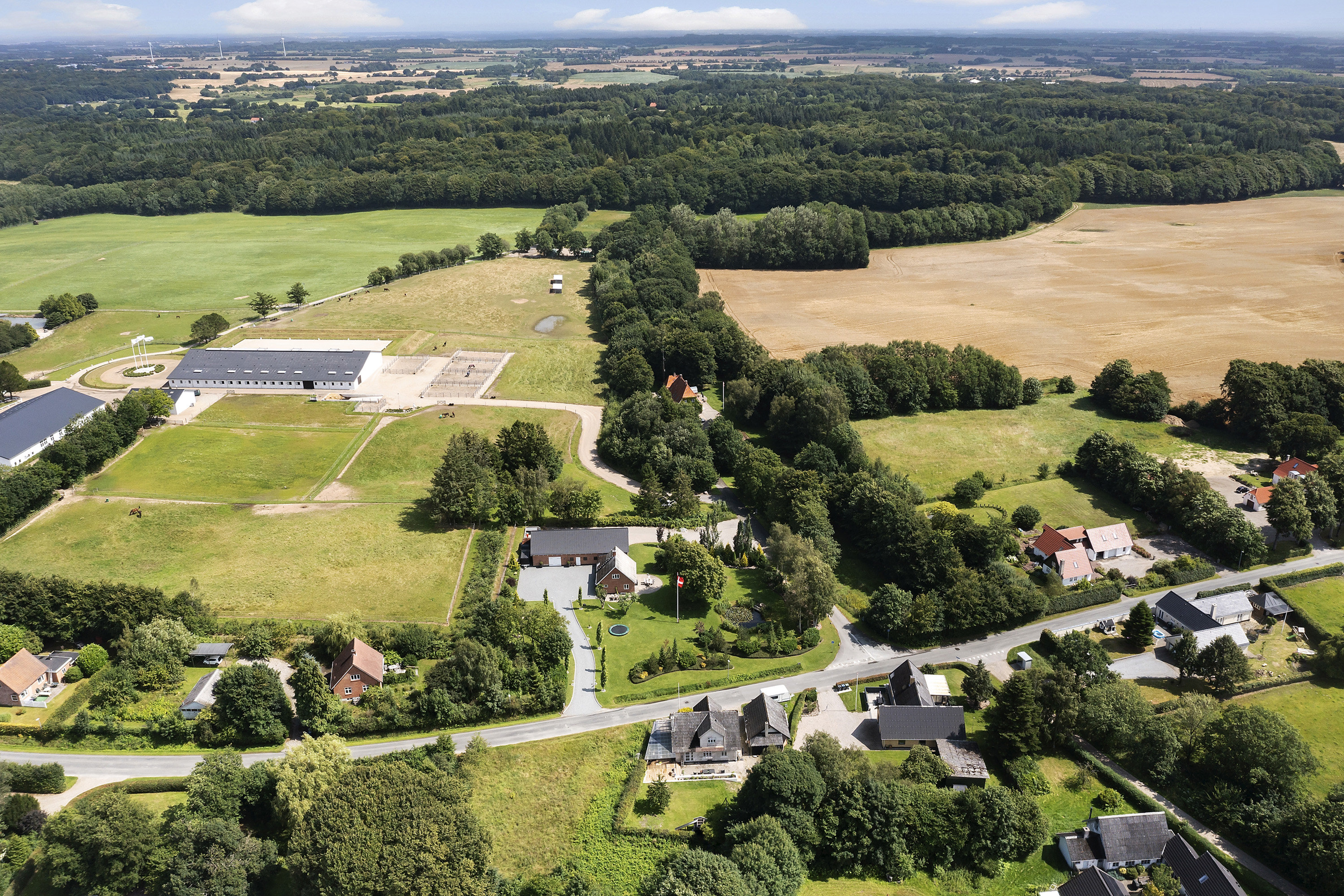 Fremhævet område billede i fuldskærmstilstand. Billede af Kronborgvej 14, Veerst, 6600 Vejen