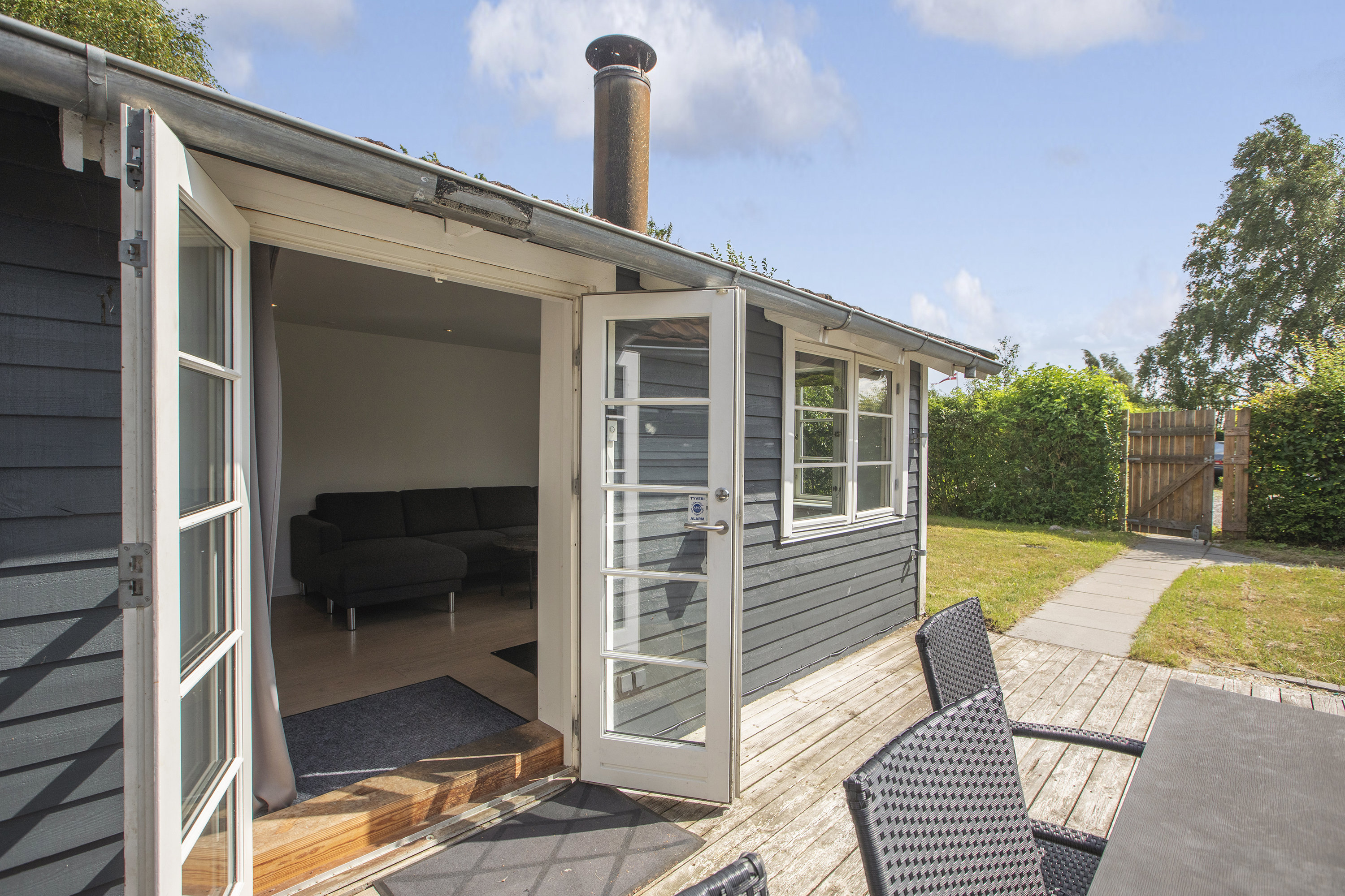 Fremhævet terrassedøre billede i fuldskærmstilstand. Billede af Bjarkesvej 1, 2740 Skovlunde