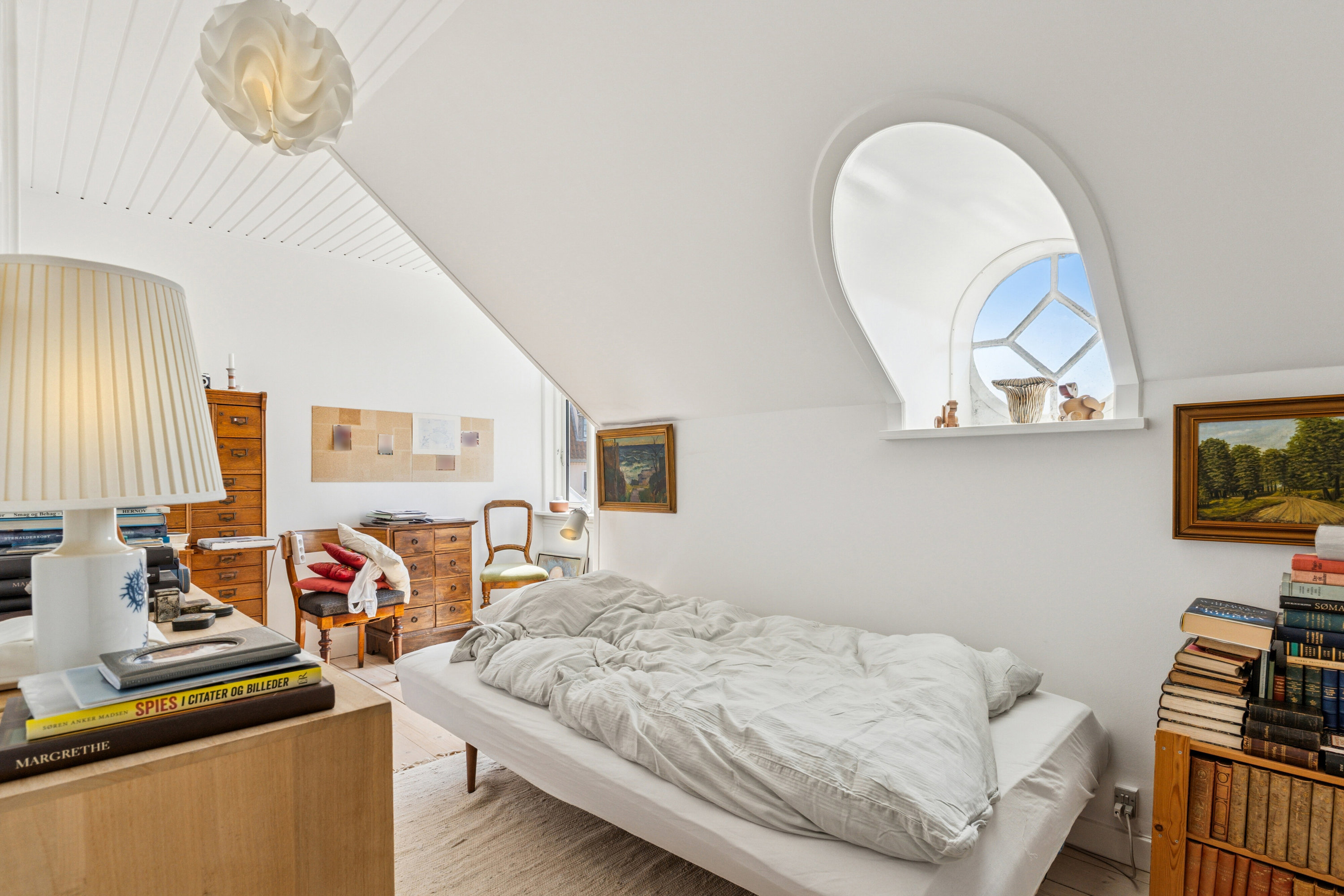 Fremhævet soveværelse billede i fuldskærmstilstand. Billede af Magstræde 3, Rønne, 3700 Rønne