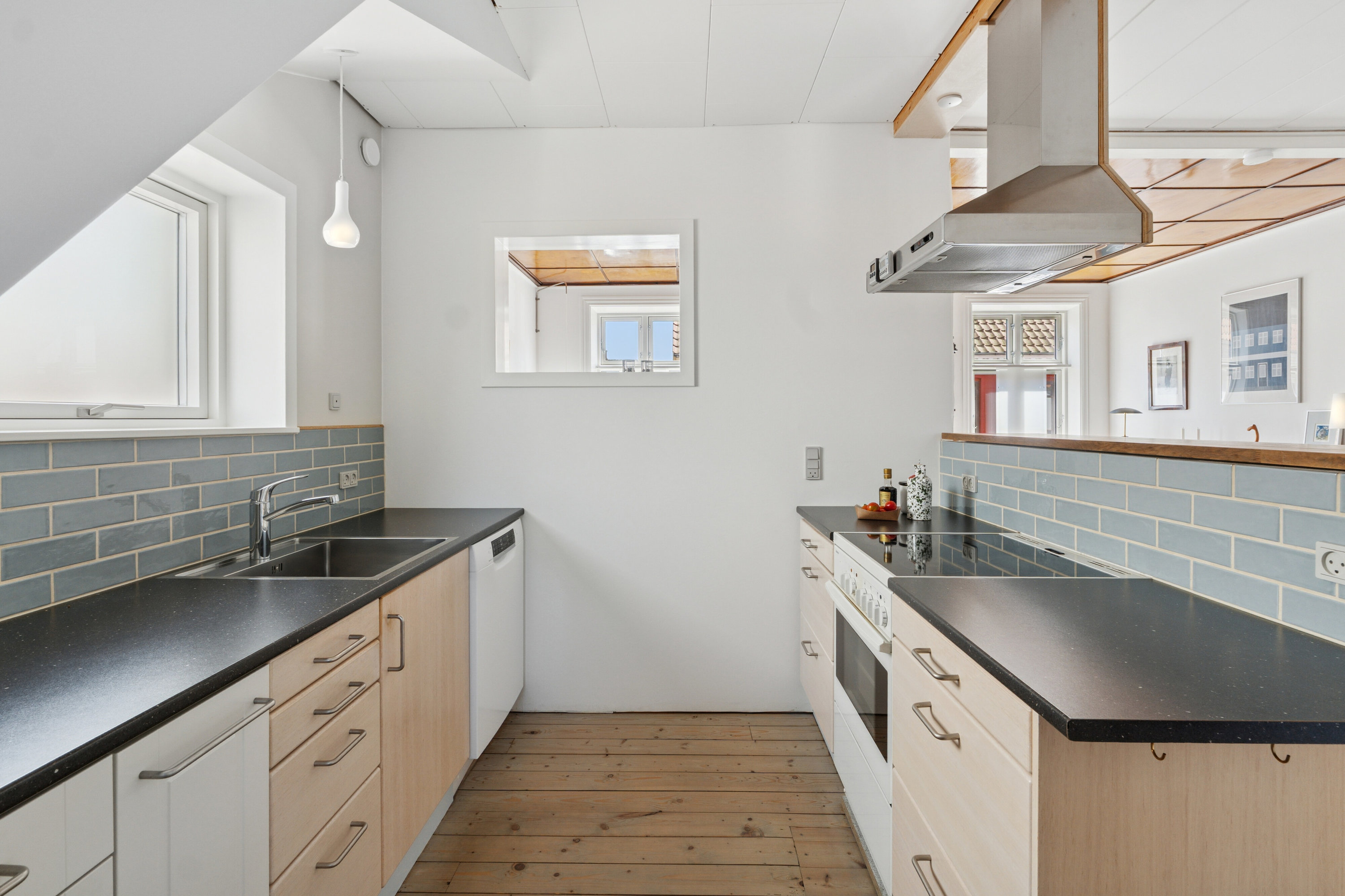 Fremhævet køkken billede i fuldskærmstilstand. Billede af Stormgade 13, Rønne, 3700 Rønne