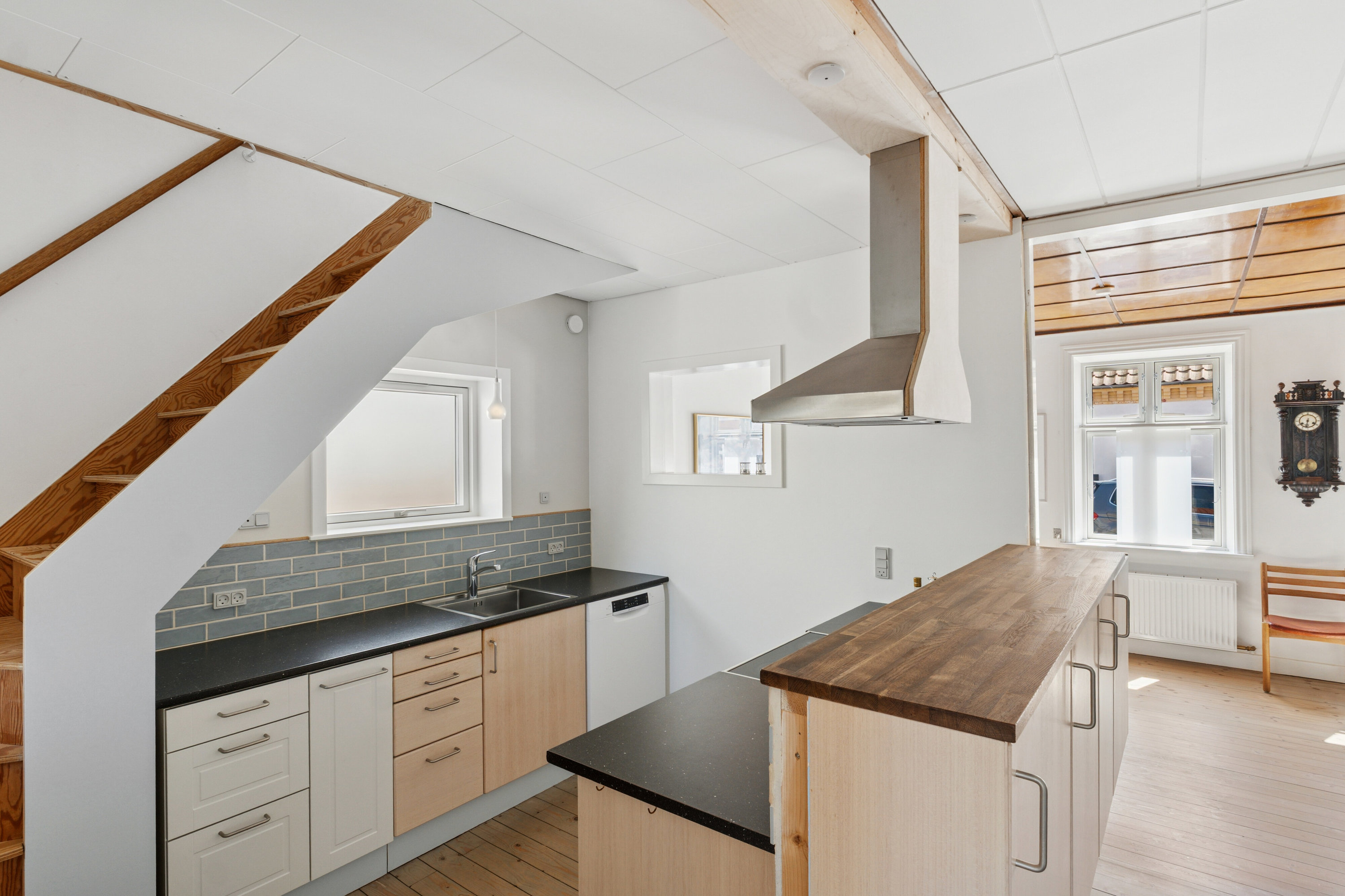 Fremhævet køkken billede i fuldskærmstilstand. Billede af Stormgade 13, Rønne, 3700 Rønne