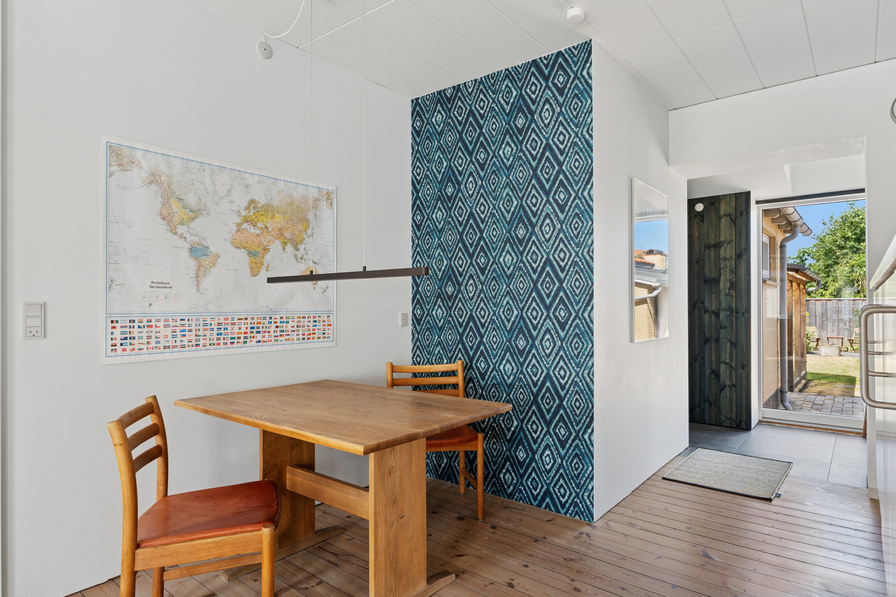 Fremhævet spisestue billede i fuldskærmstilstand. Billede af Stormgade 13, Rønne, 3700 Rønne