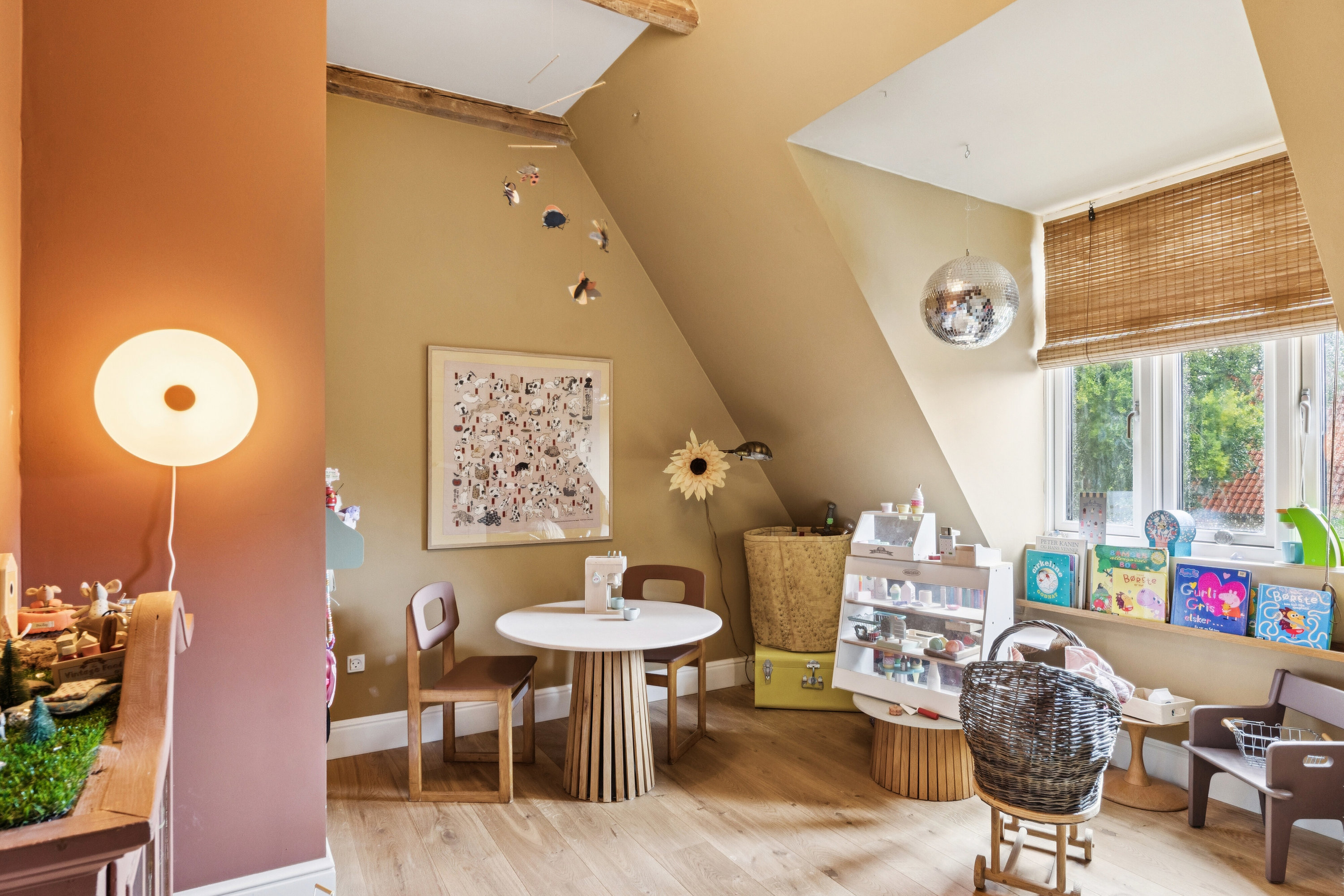 Fremhævet indendørs billede i fuldskærmstilstand. Billede af Enghavevej 5, 7430 Ikast