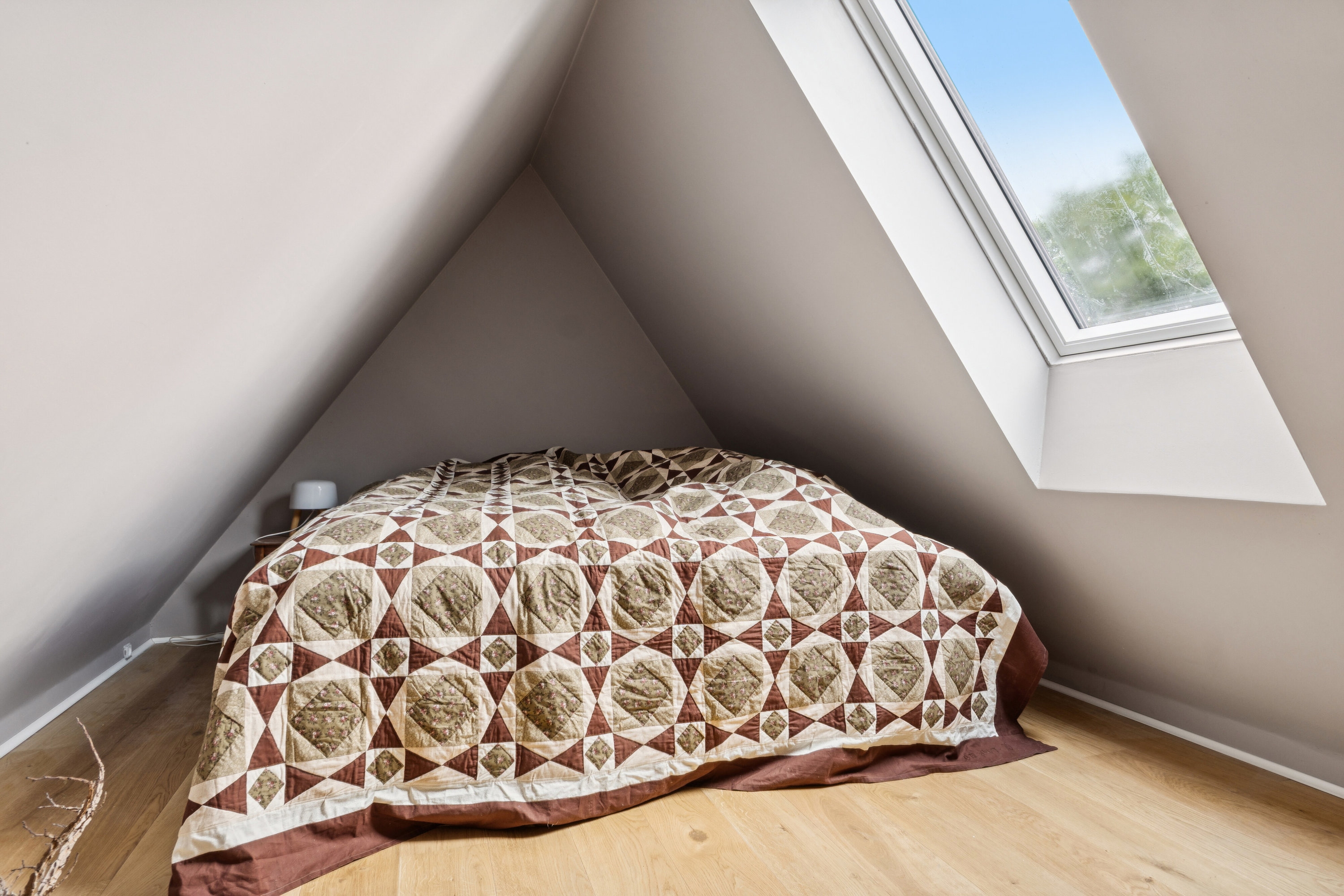 Fremhævet soveværelse billede i fuldskærmstilstand. Billede af Enghavevej 5, 7430 Ikast