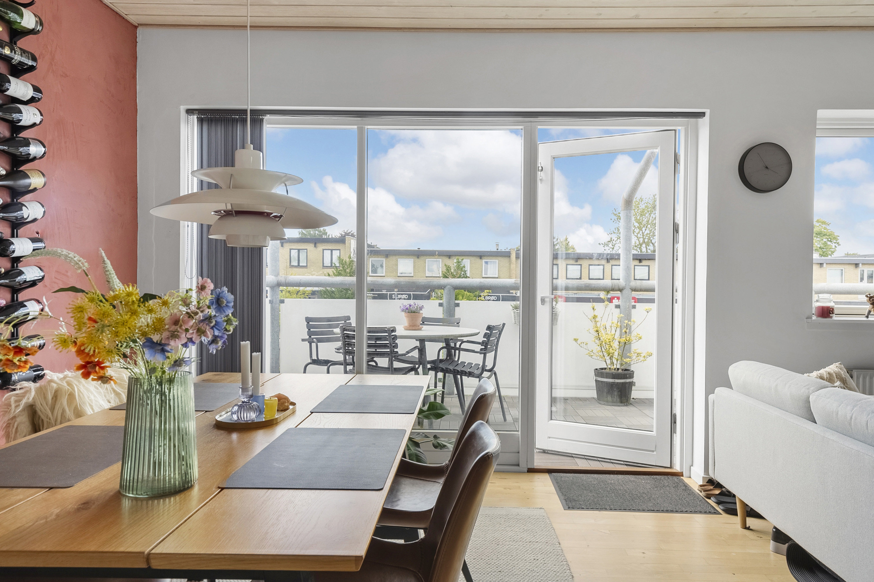 Fremhævet spisestue billede i fuldskærmstilstand. Billede af Kirkevej 7B, 1., 8362 Hørning