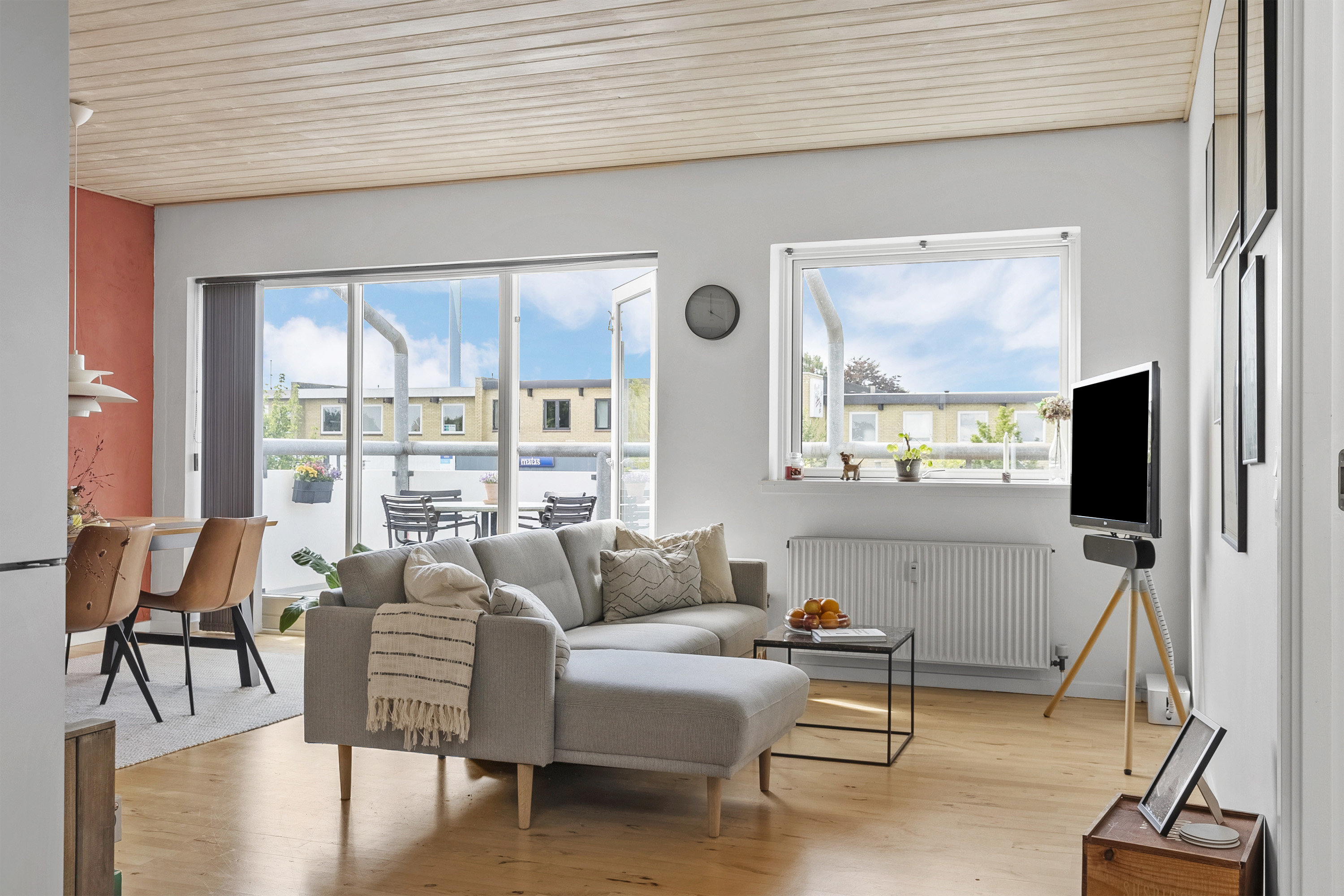 Fremhævet stue billede i fuldskærmstilstand. Billede af Kirkevej 7B, 1., 8362 Hørning