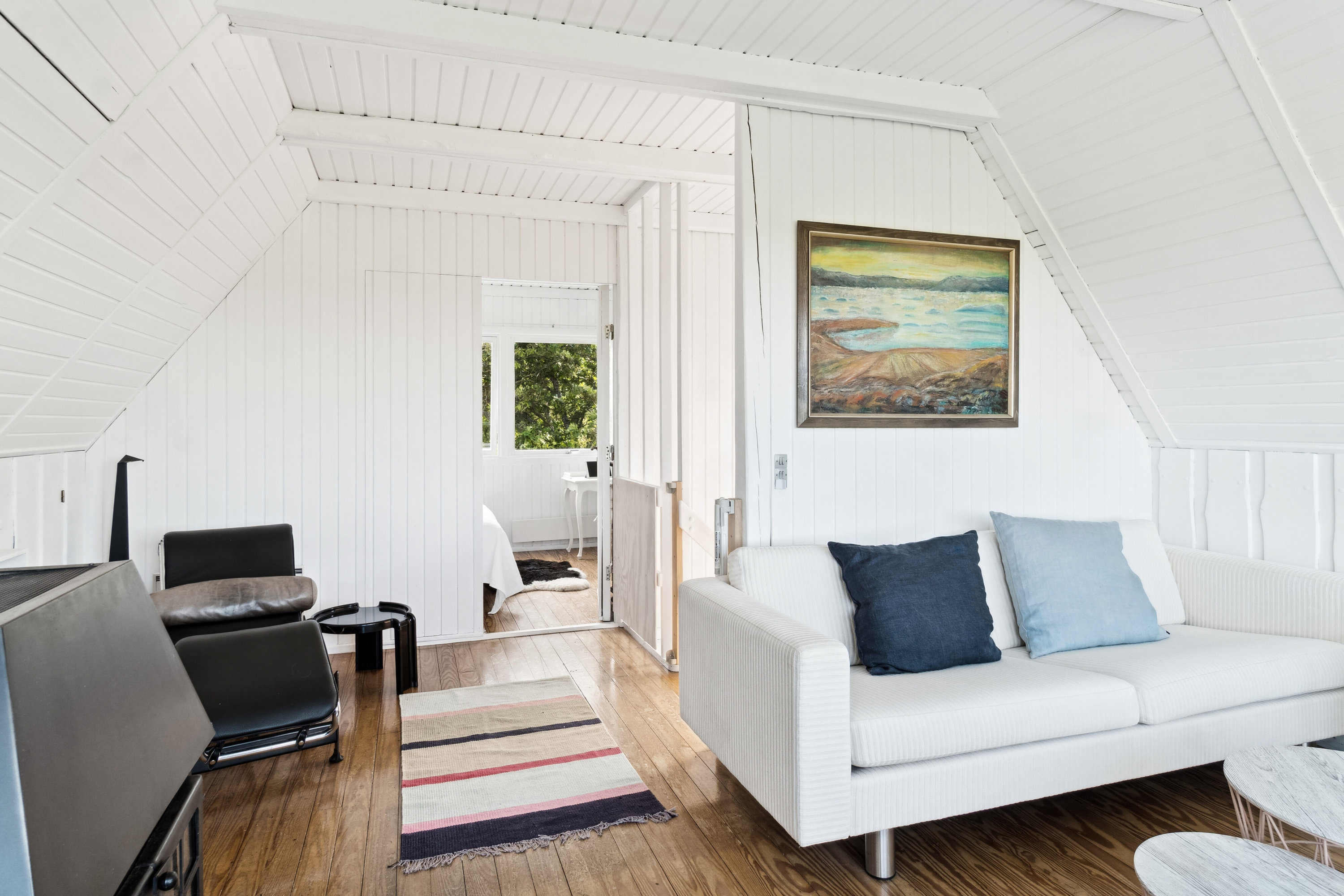 Fremhævet stue billede i fuldskærmstilstand. Billede af Lysholmparken 53, Gudmindrup Lyng, 4573 Højby