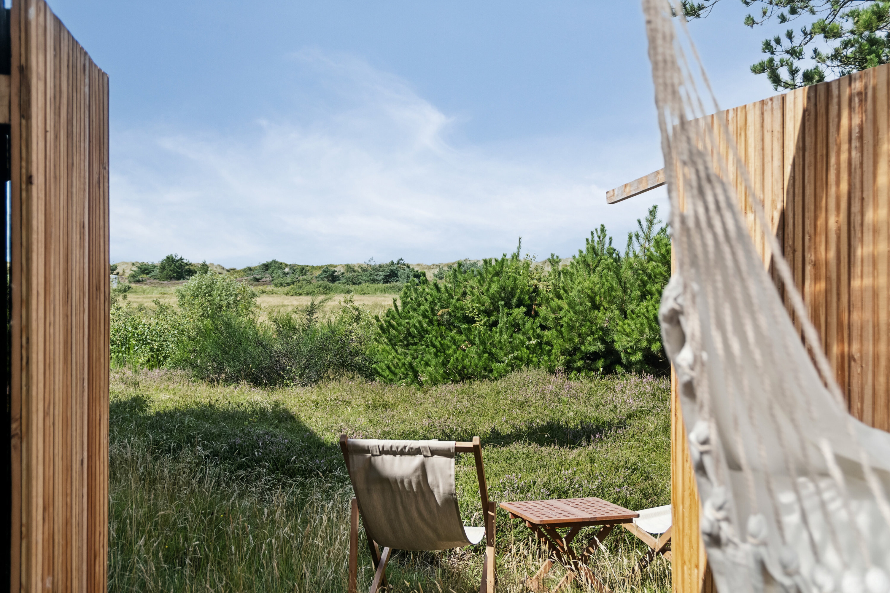 Fremhævet udendørs billede i fuldskærmstilstand. Billede af Lysholmparken 53, Gudmindrup Lyng, 4573 Højby