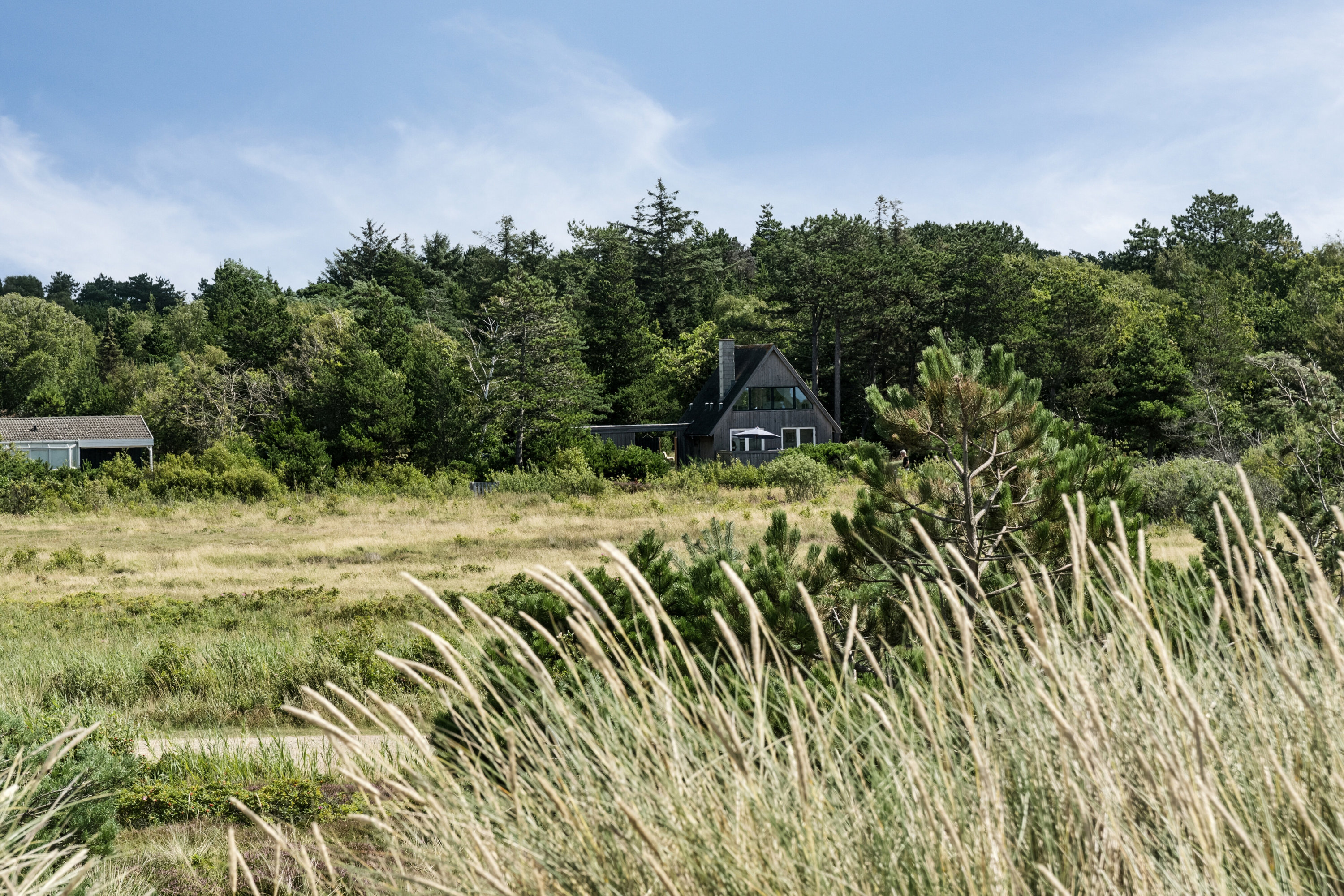 Fremhævet udendørs billede i fuldskærmstilstand. Billede af Lysholmparken 53, Gudmindrup Lyng, 4573 Højby