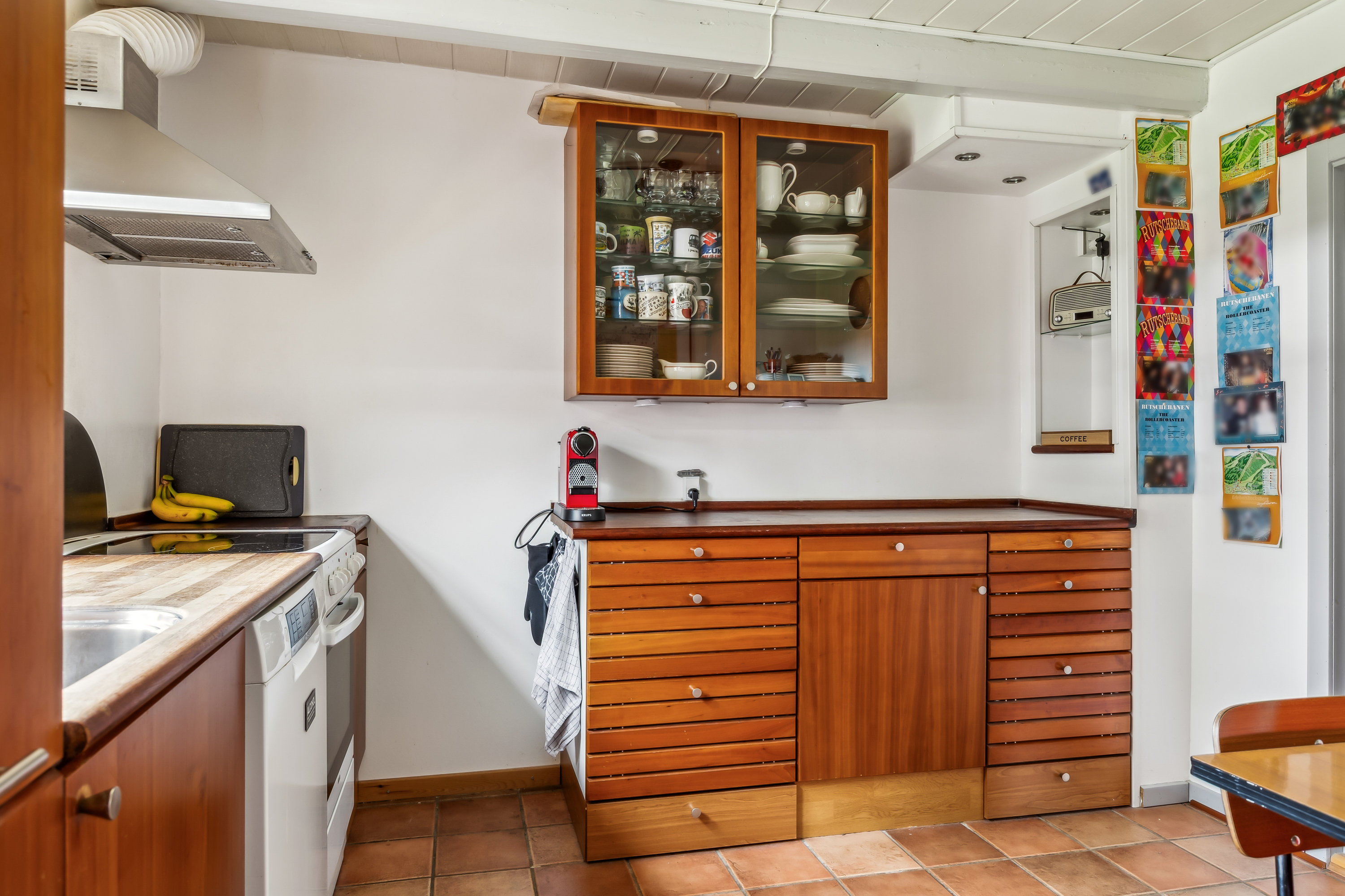 Fremhævet køkken billede i fuldskærmstilstand. Billede af Ostrupvej 3, 4295 Stenlille