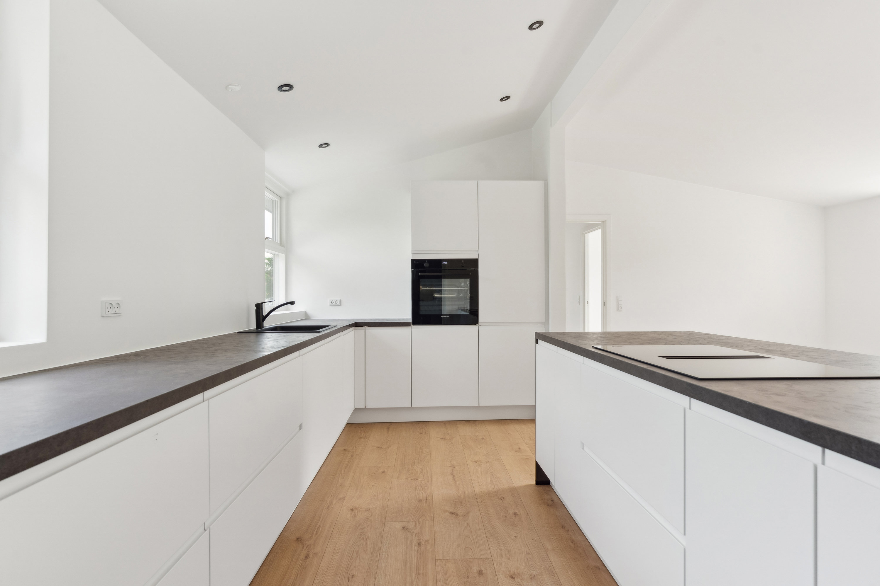 Fremhævet køkken billede i fuldskærmstilstand. Billede af Mærsk Andersens Vej 15A, 8930 Randers NØ