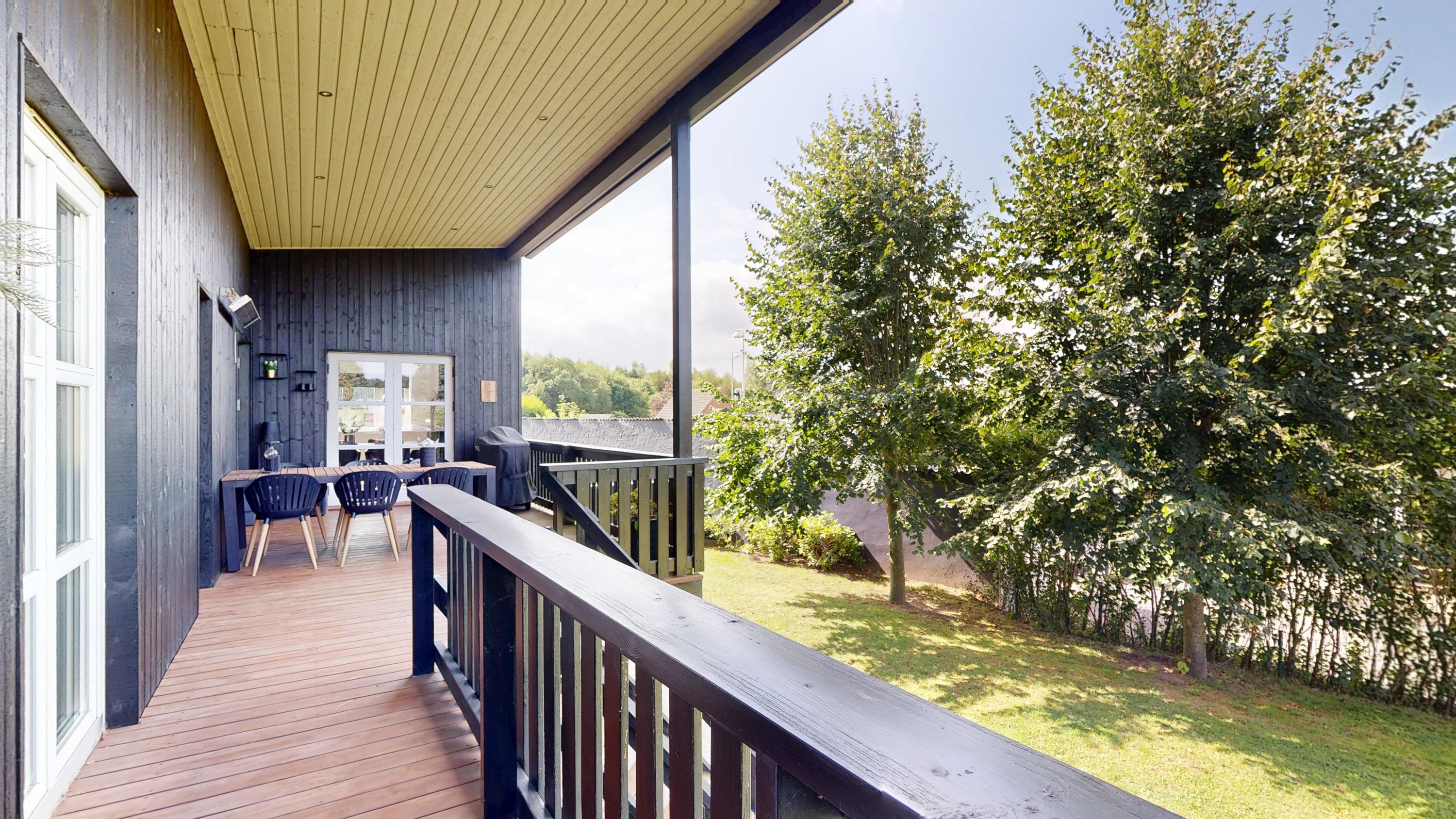 Fremhævet altan billede i fuldskærmstilstand. Billede af Vroldvej 144, Vrold, 8660 Skanderborg