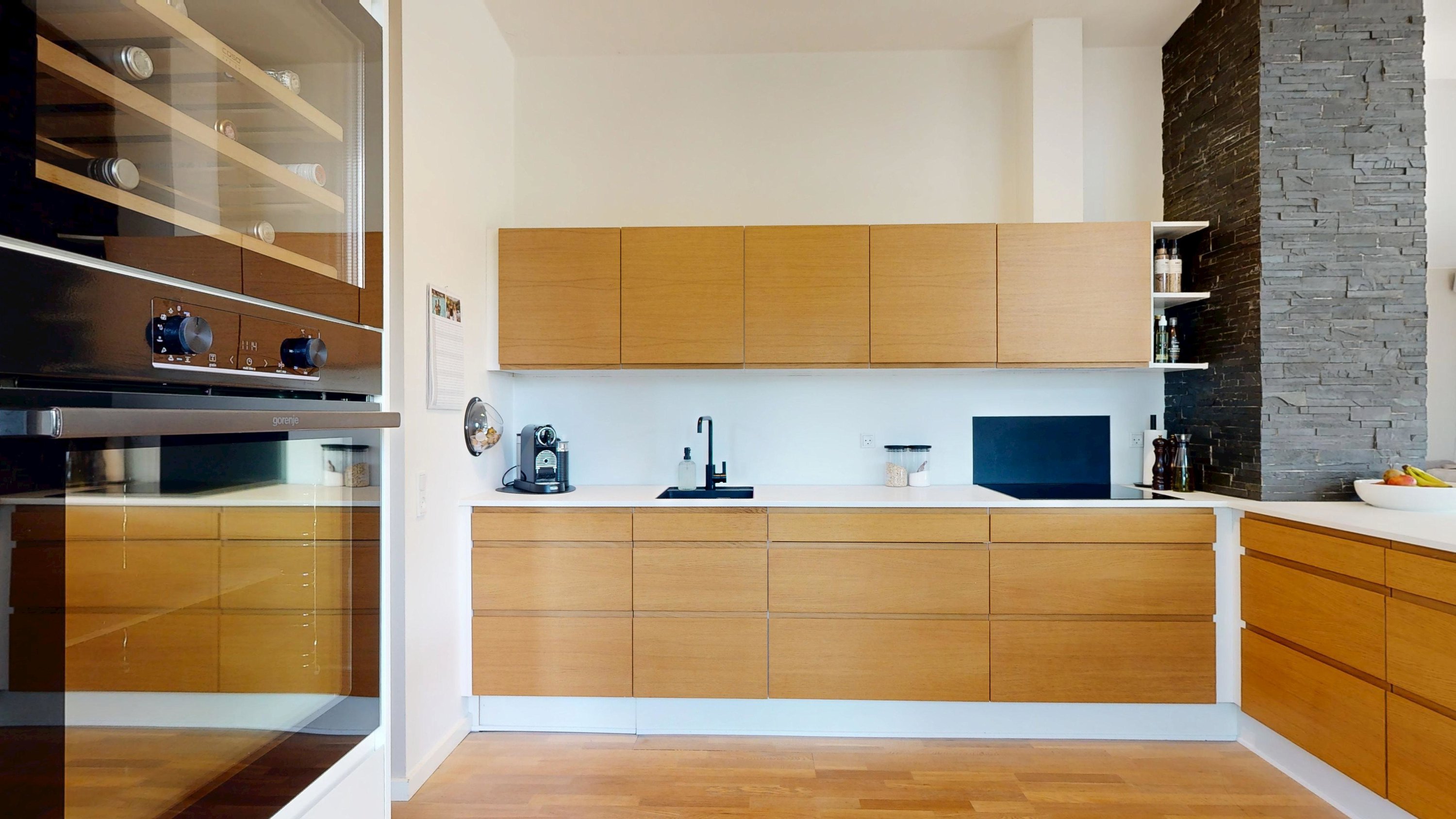 Fremhævet køkken/alrum billede i fuldskærmstilstand. Billede af Vroldvej 144, Vrold, 8660 Skanderborg