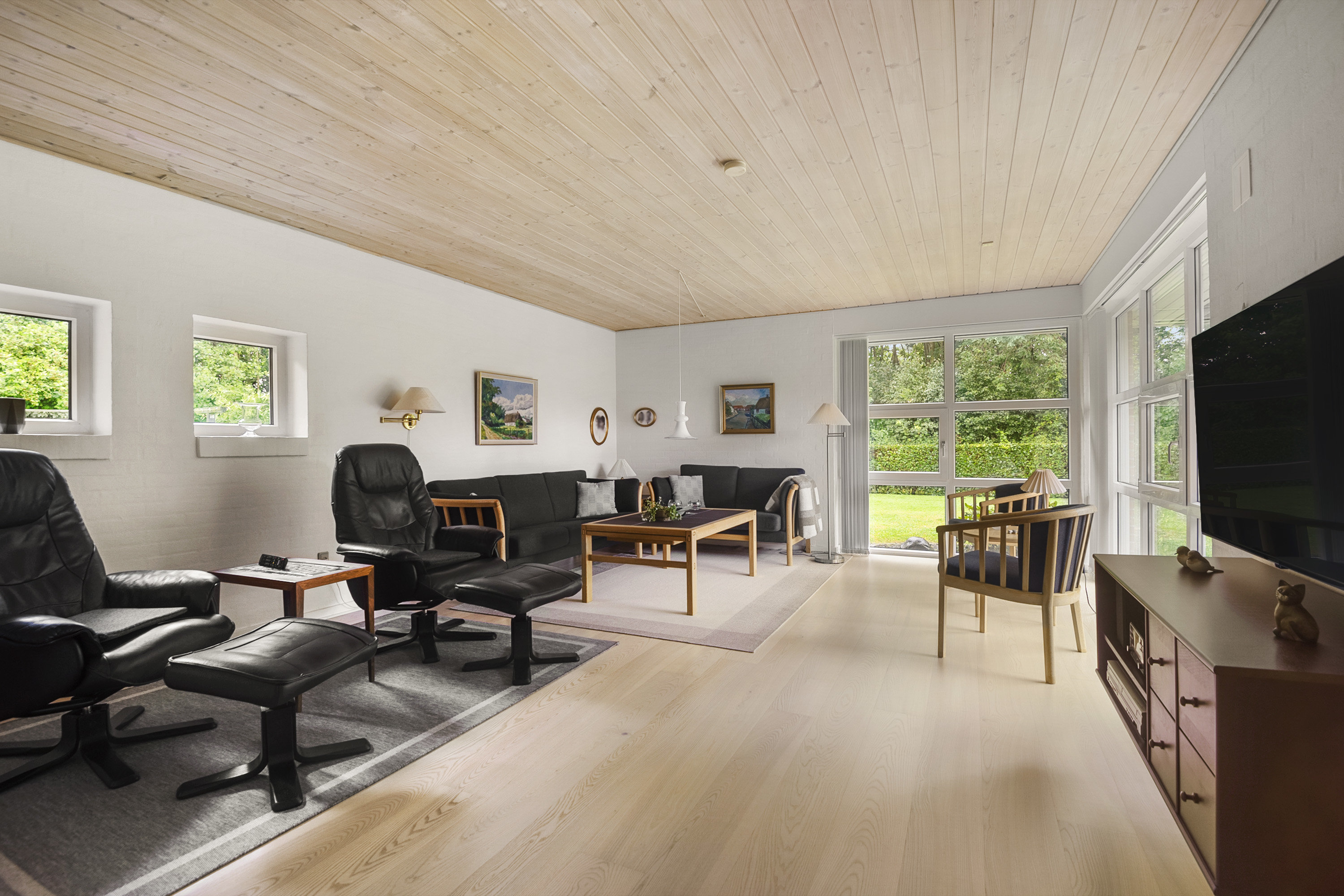 Fremhævet stue billede i fuldskærmstilstand. Billede af Nørremarksvej 25, 6800 Varde