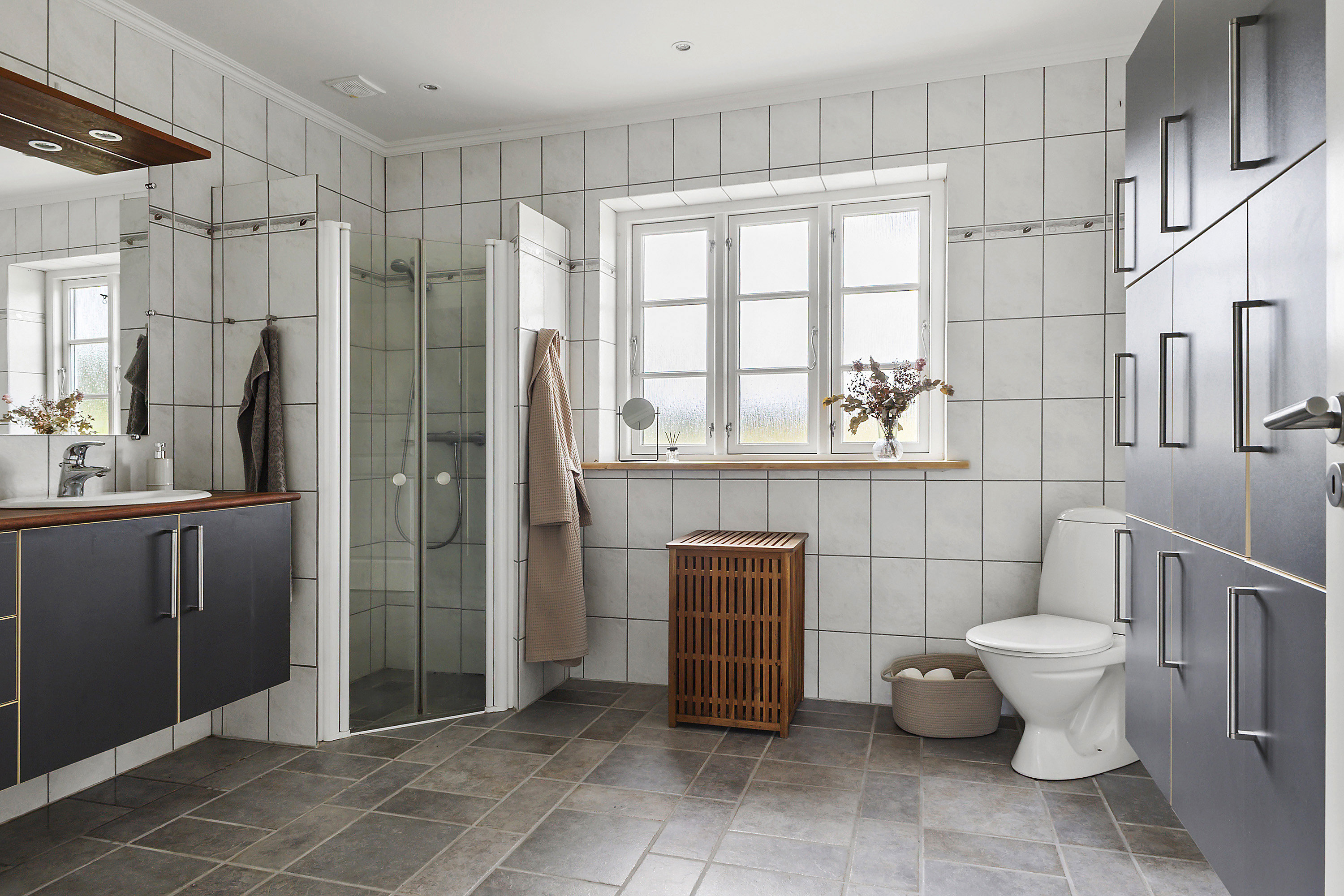 Fremhævet badeværelse billede i fuldskærmstilstand. Billede af Hajstrupgade 68, Øsby, 6100 Haderslev