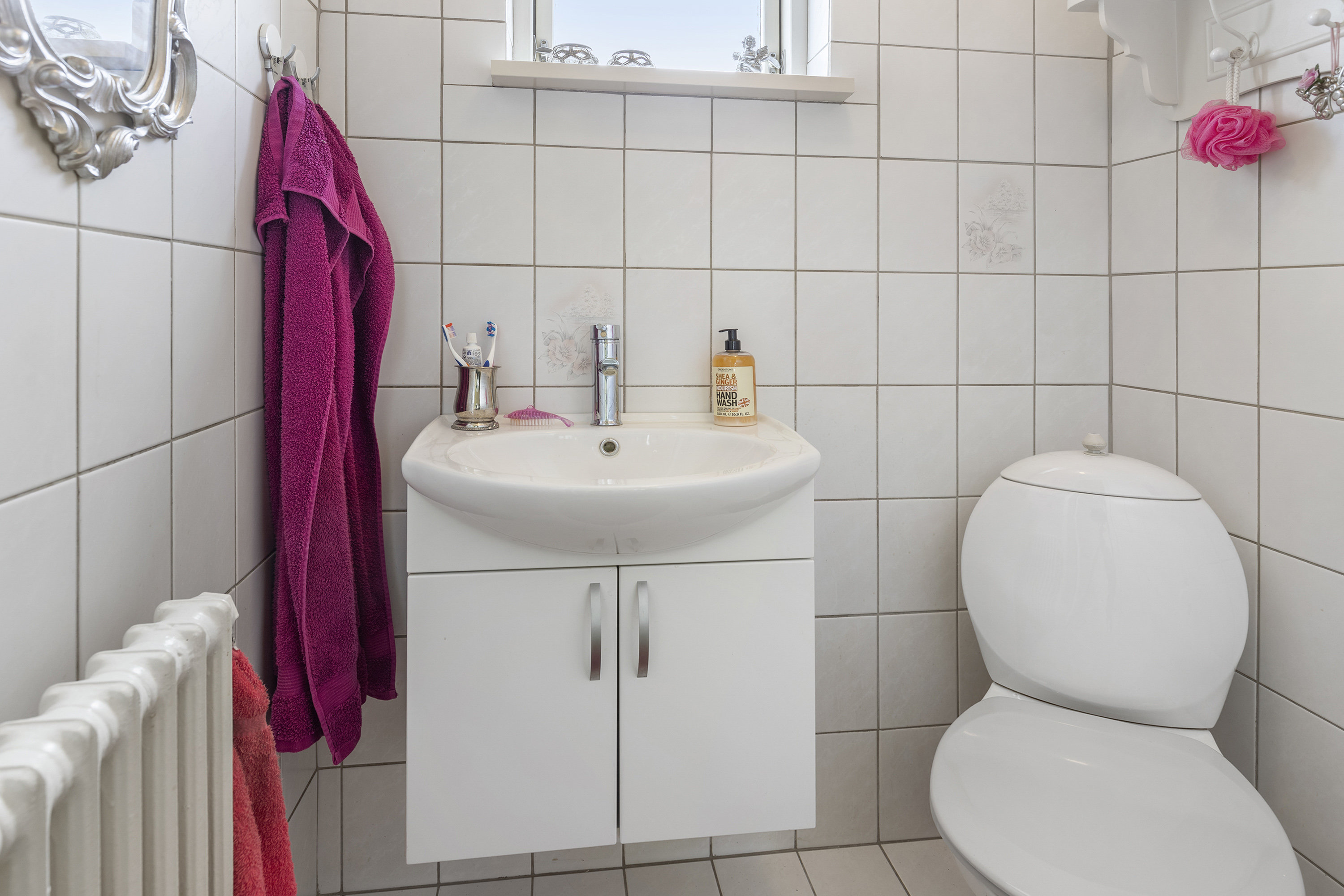 Fremhævet toilet billede i fuldskærmstilstand. Billede af Rolighedsvej 5, 9600 Aars