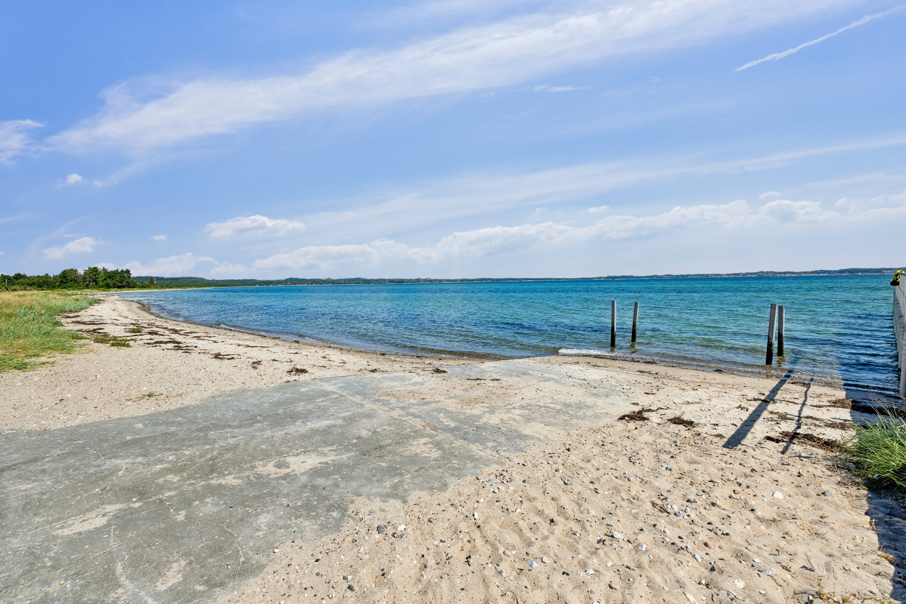 Fremhævet omgivelser billede i fuldskærmstilstand. Billede af Bogenshovedvej 7, Bogens Strand, 8400 Ebeltoft