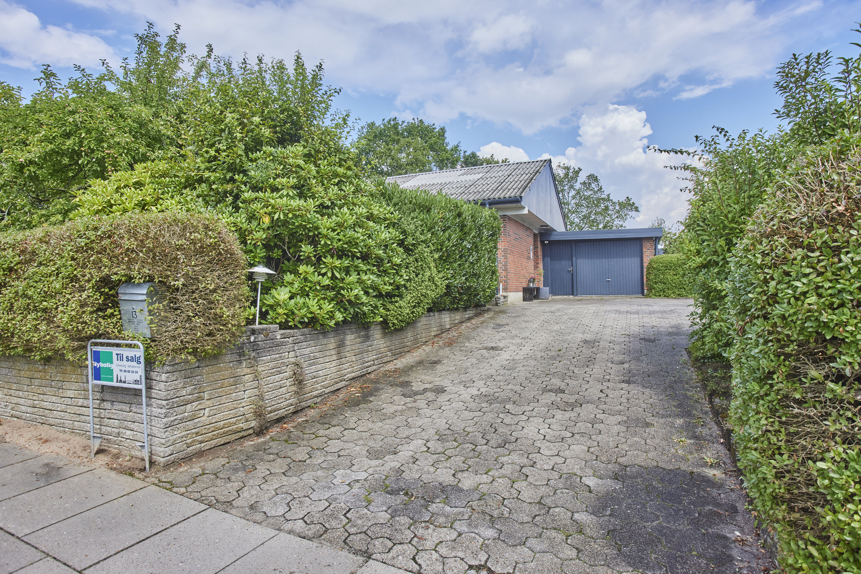 Miniaturebillede 1: parkeringsplads. Billede af Højmarkstoften 13, 8600 Silkeborg