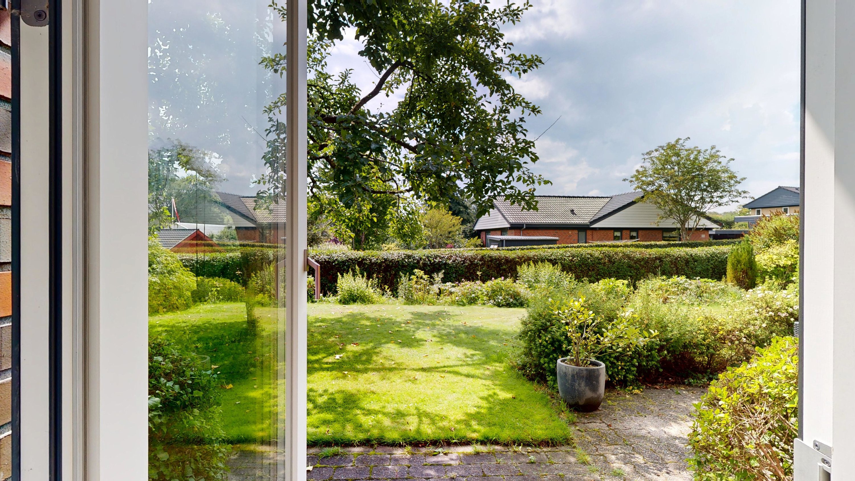 Fremhævet have billede i fuldskærmstilstand. Billede af Højmarkstoften 13, 8600 Silkeborg