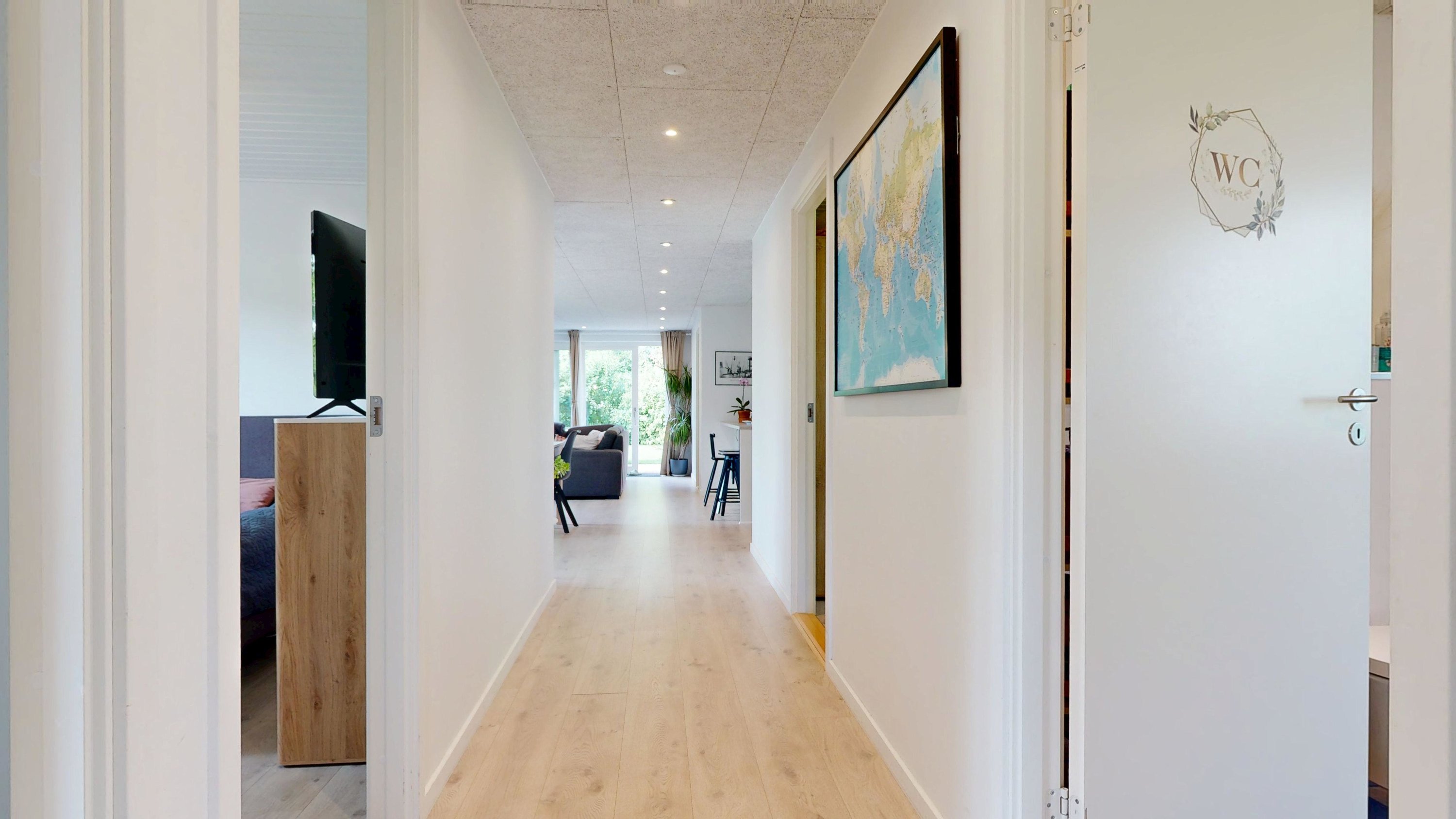 Fremhævet gang billede i fuldskærmstilstand. Billede af Højmarkstoften 13, 8600 Silkeborg