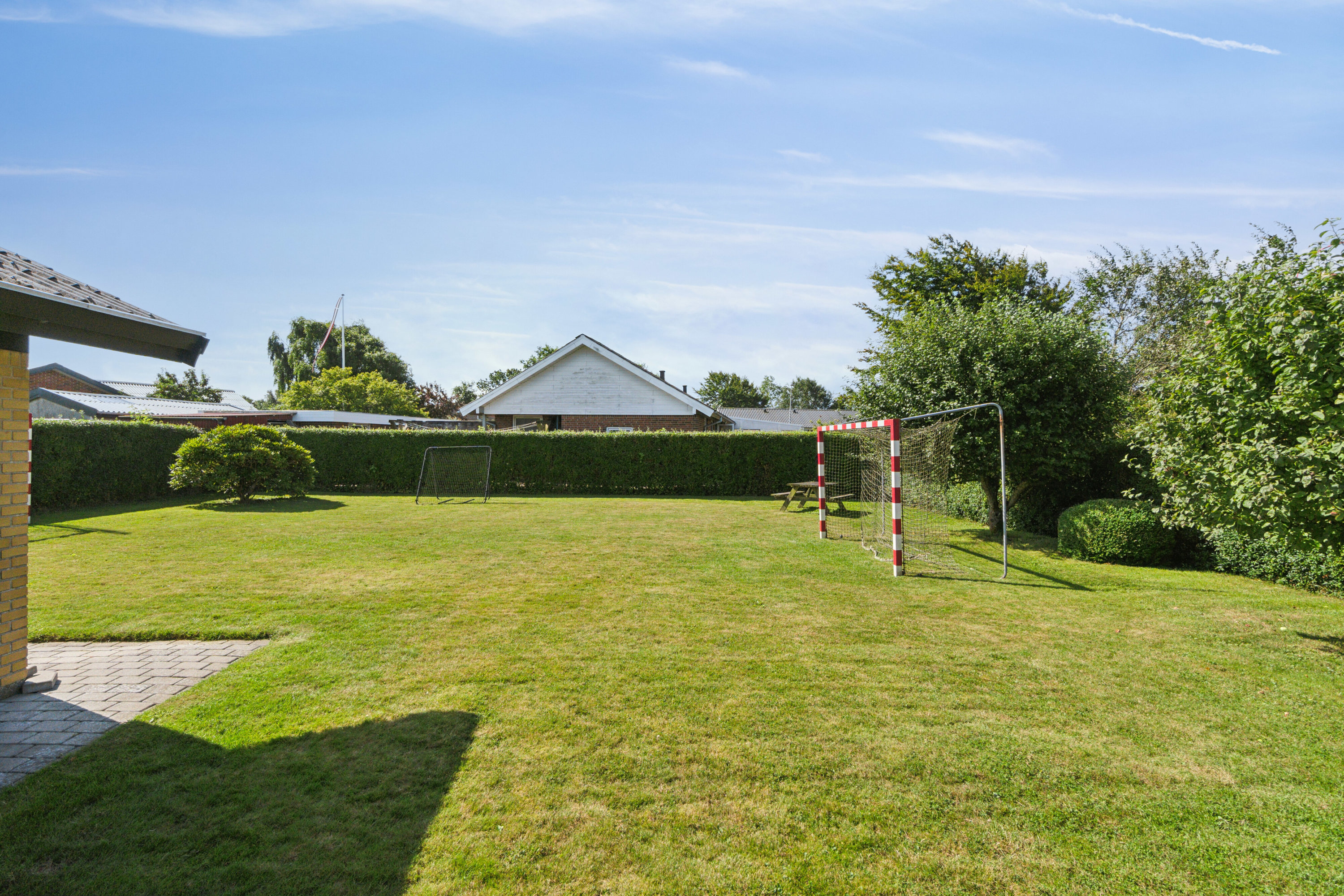 Fremhævet set fra haven billede i fuldskærmstilstand. Billede af Fasanvej 11, Hvidbjerg, 7790 Thyholm