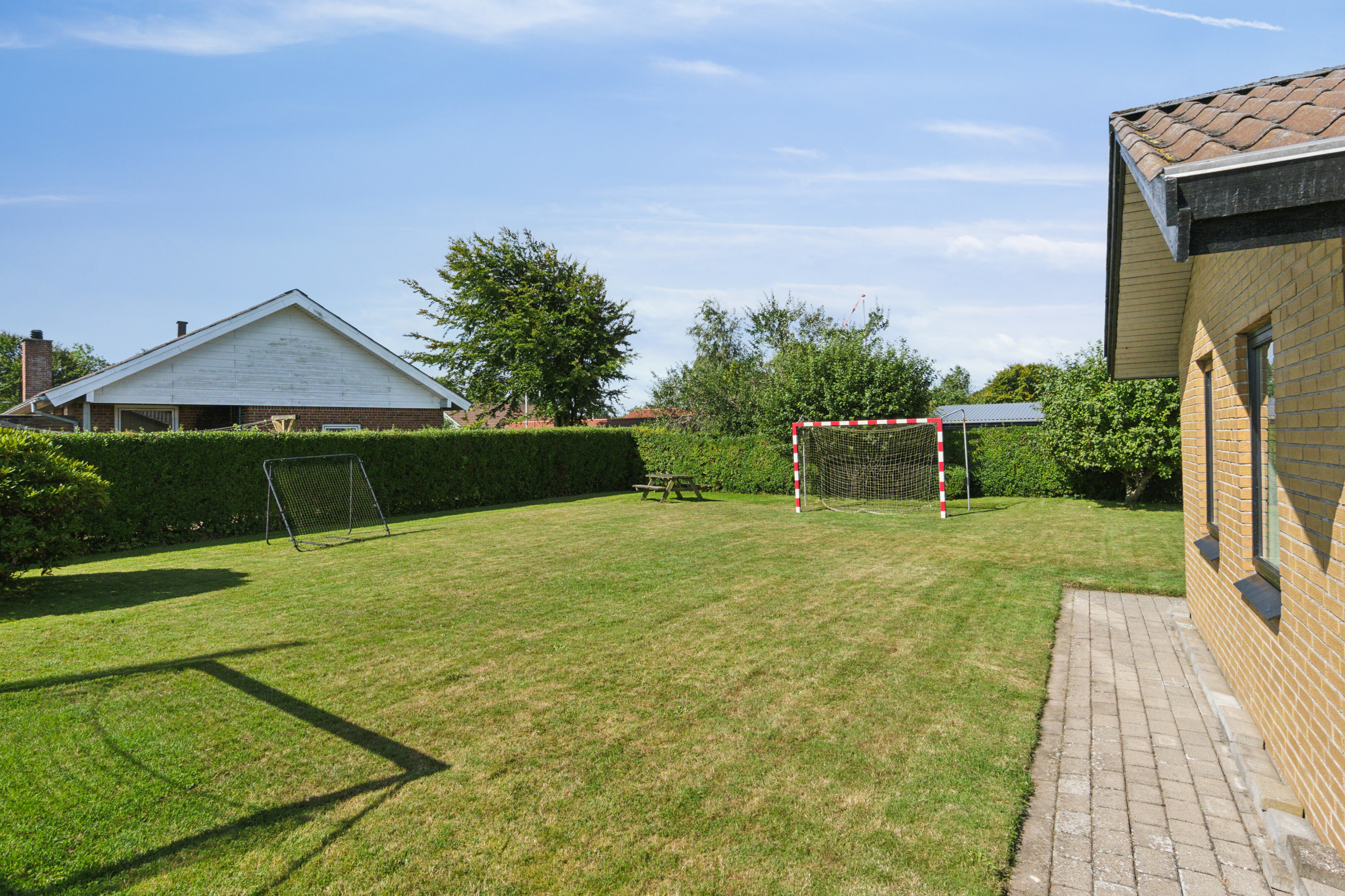 Fremhævet set fra haven billede i fuldskærmstilstand. Billede af Fasanvej 11, Hvidbjerg, 7790 Thyholm