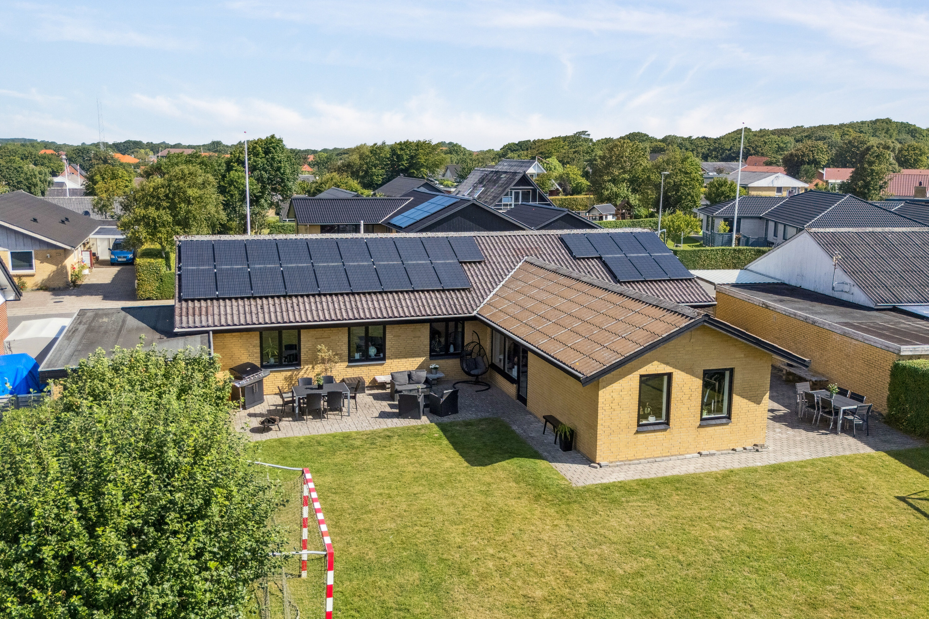 Miniaturebillede 1: set fra haven. Billede af Fasanvej 11, Hvidbjerg, 7790 Thyholm