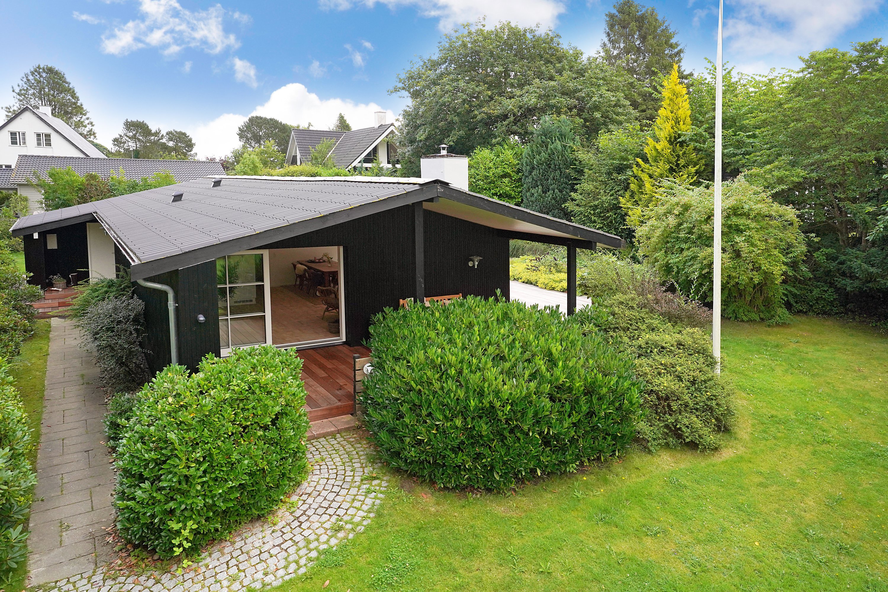 Fremhævet ejendommen billede i fuldskærmstilstand. Billede af Ledgårdsvej 41, 3100 Hornbæk