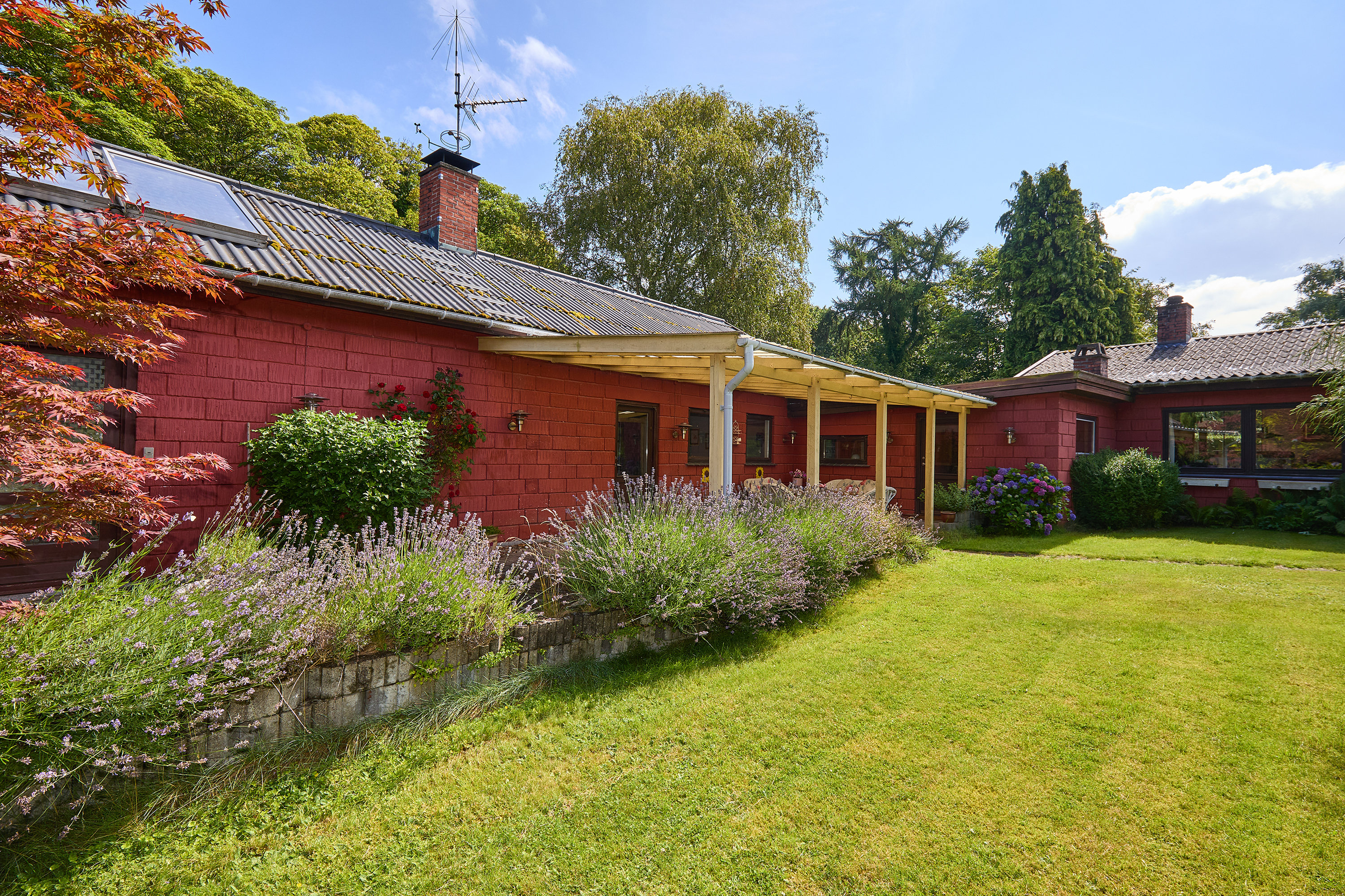 Miniaturebillede 1: . Billede af Munkerup Strandvej 83, 3120 Dronningmølle