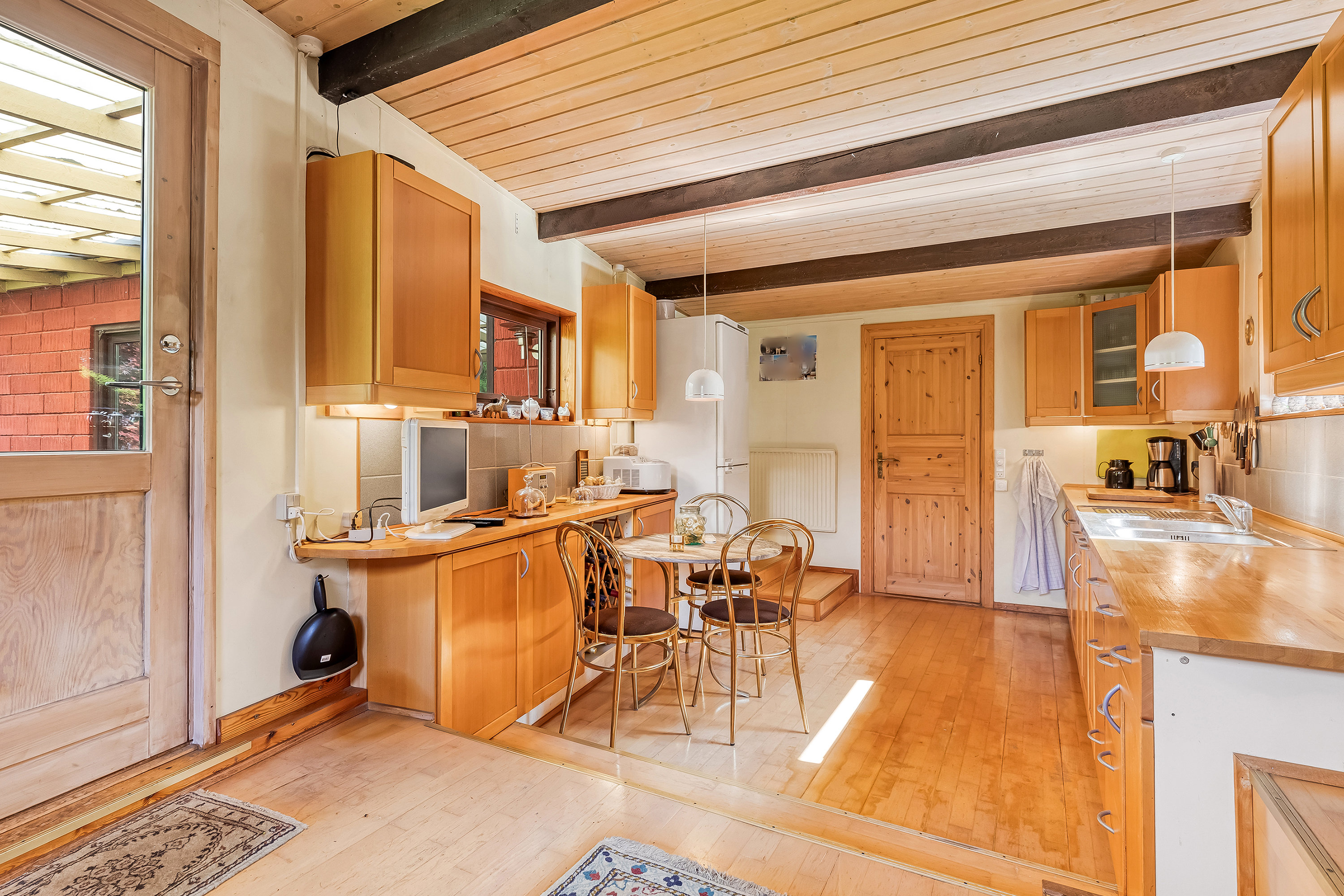 Fremhævet  billede i fuldskærmstilstand. Billede af Munkerup Strandvej 83, 3120 Dronningmølle